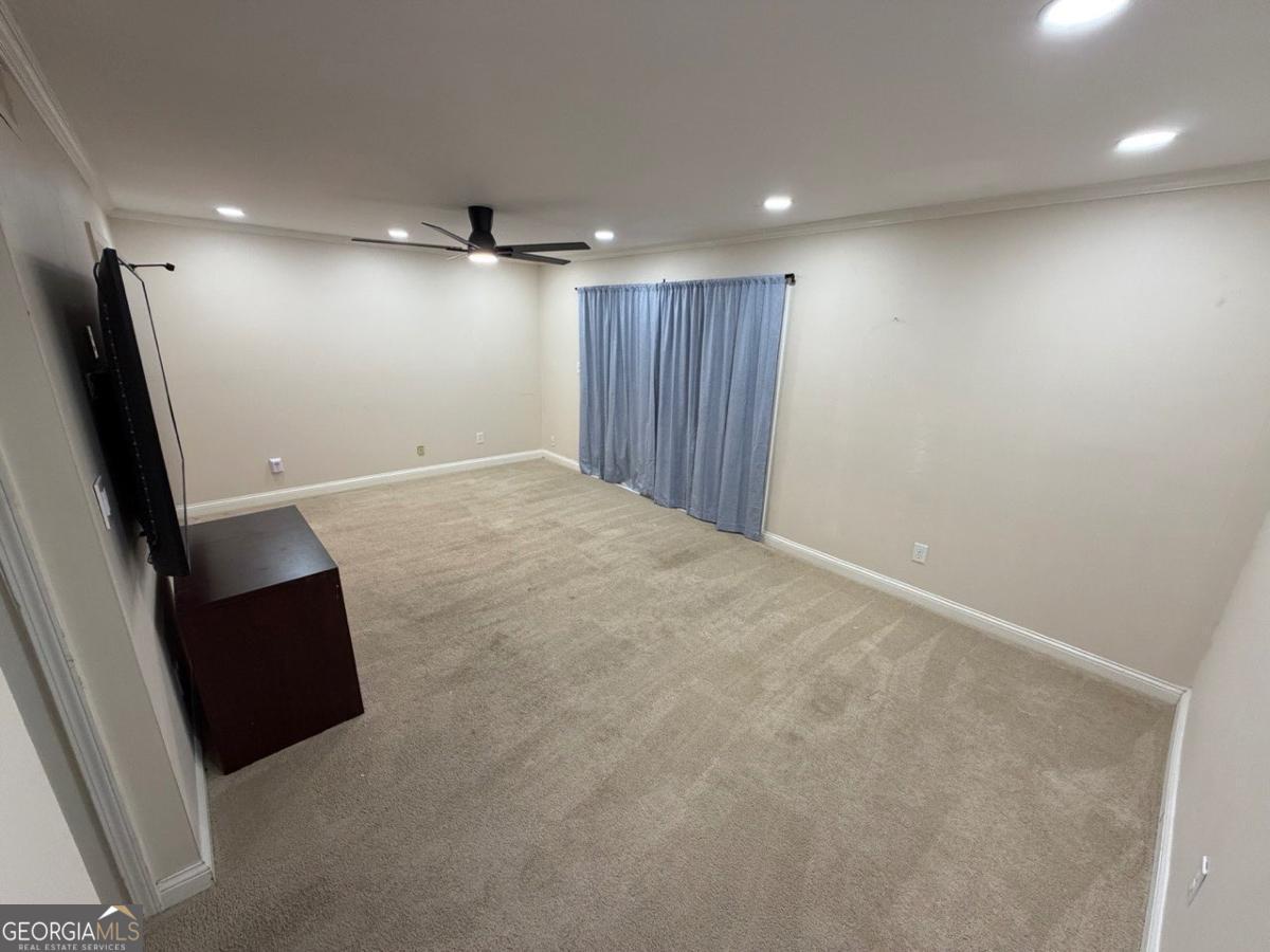 1804 Ashborough Way Se # L Property Photo 2