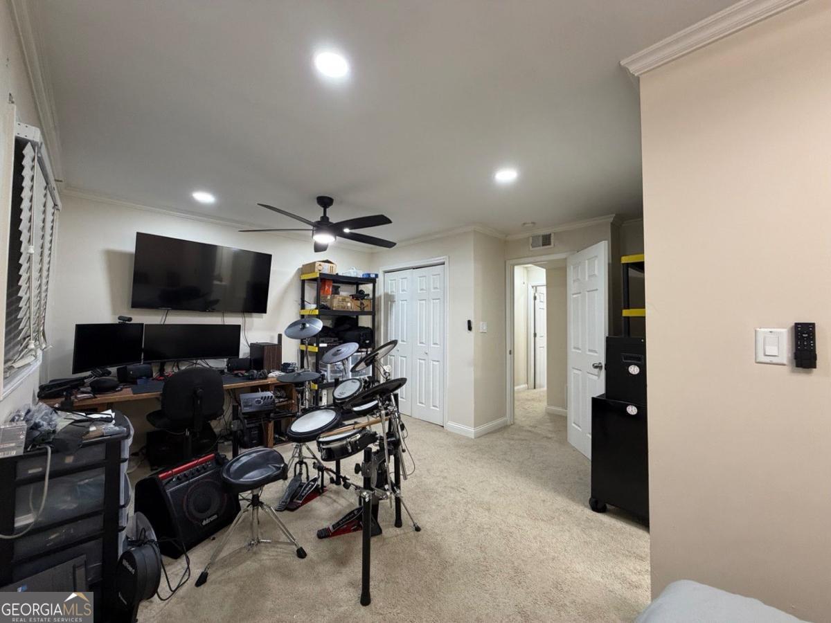 1804 Ashborough Way Se # L Property Photo 13
