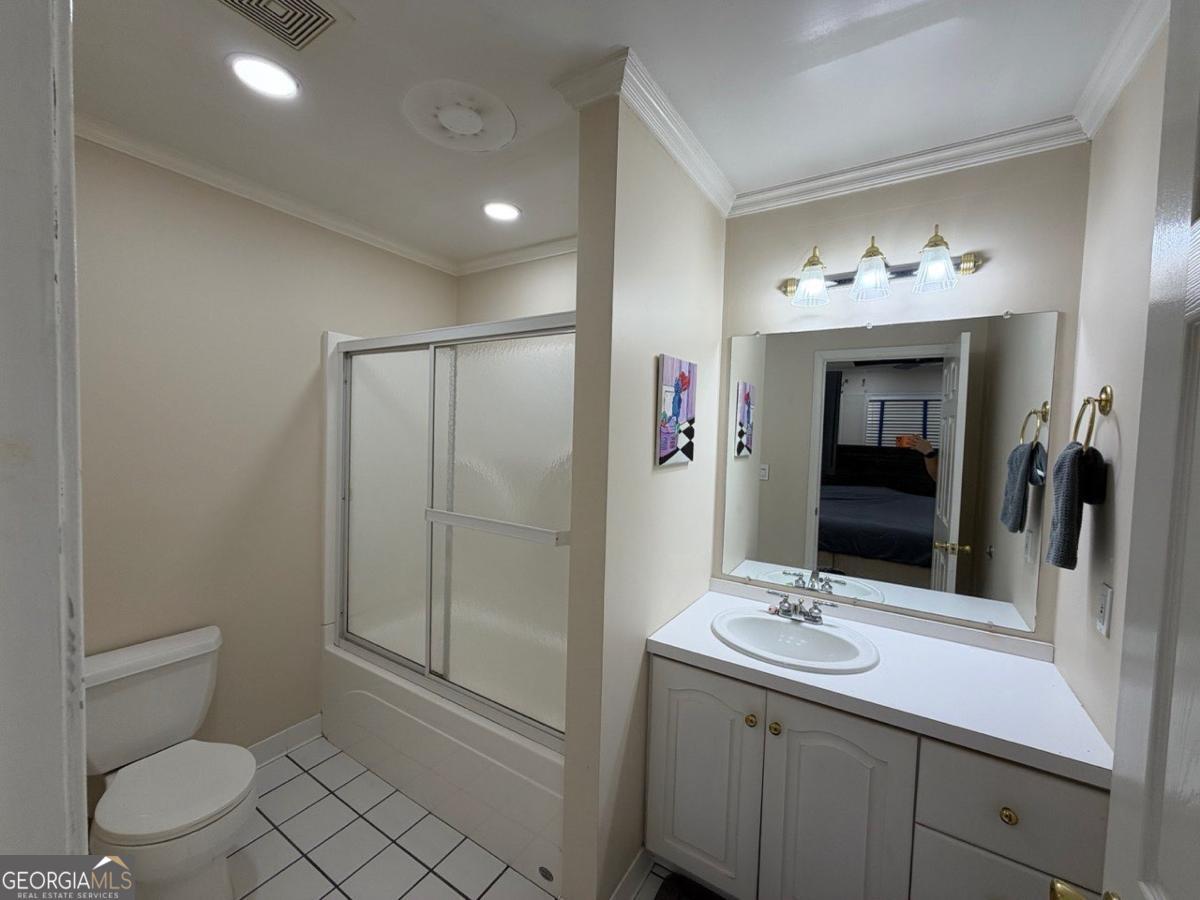 1804 Ashborough Way Se # L Property Photo 15