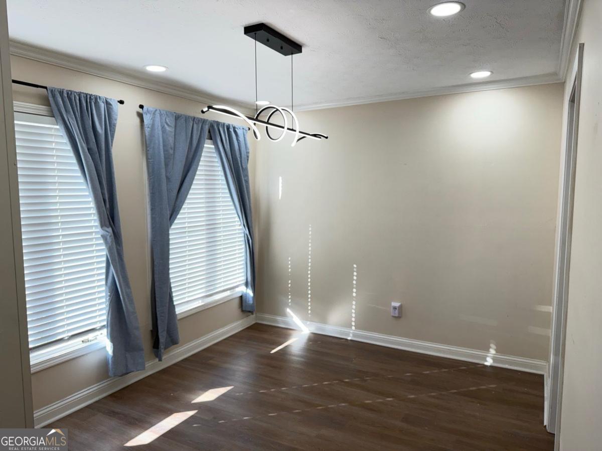1804 Ashborough Way Se # L Property Photo 18