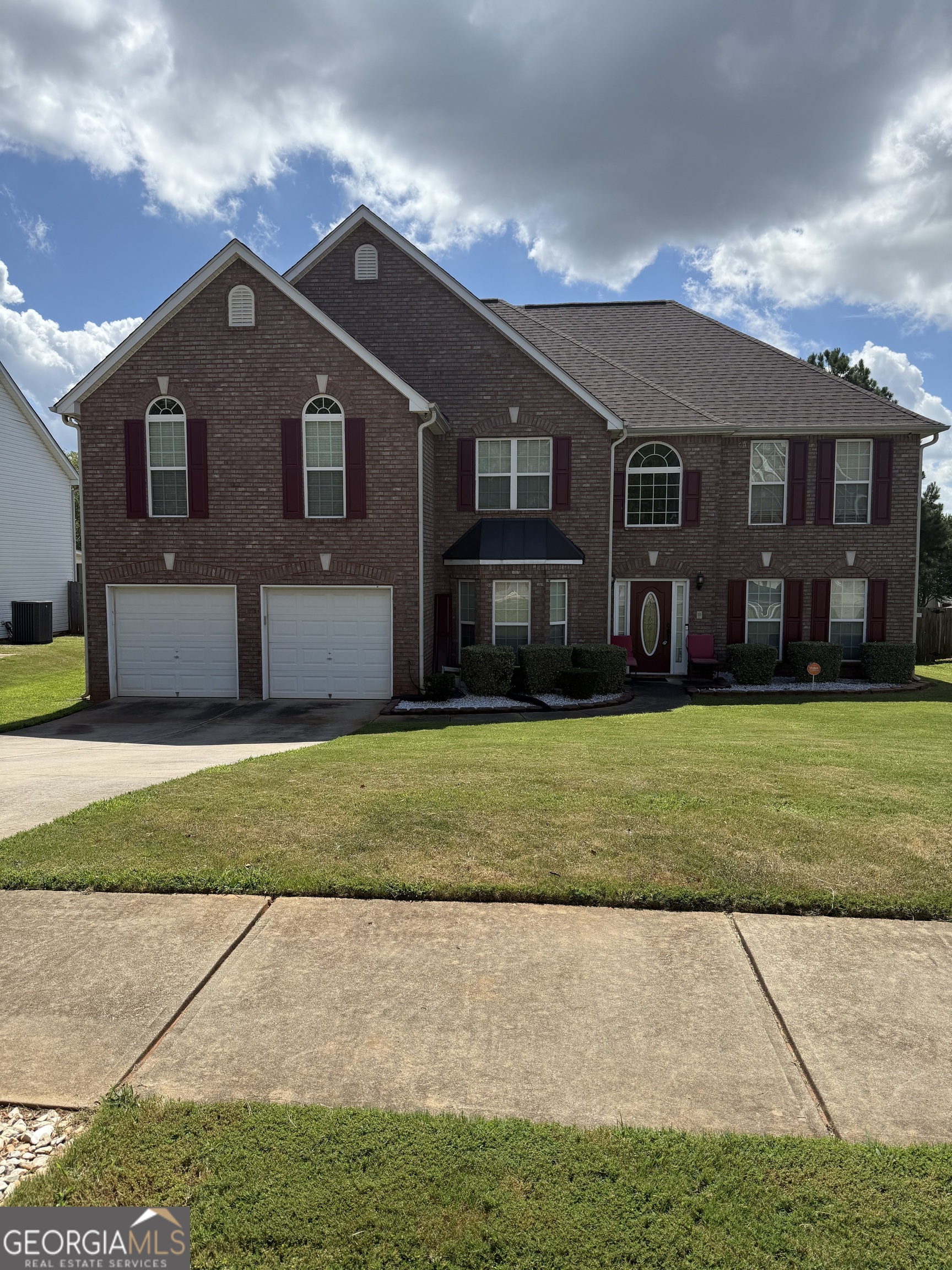 1158 Folkstone Drive