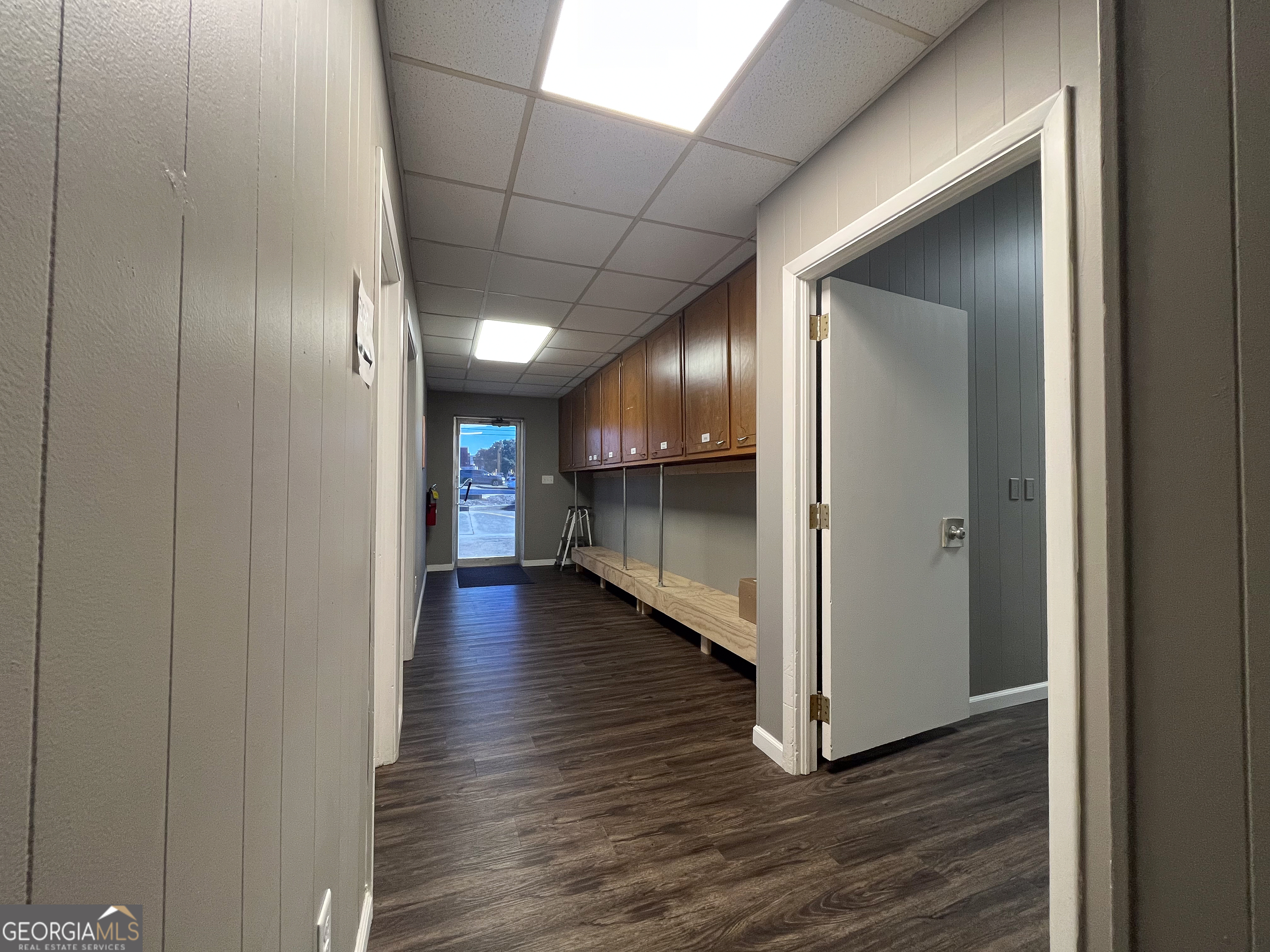 209 N Jefferson Street Property Photo 66