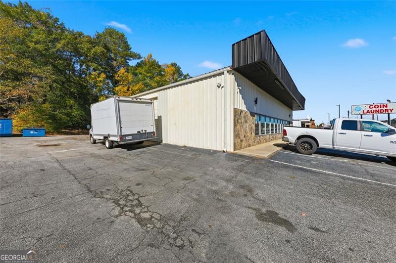 6843 Highway 85 Property Photo 4