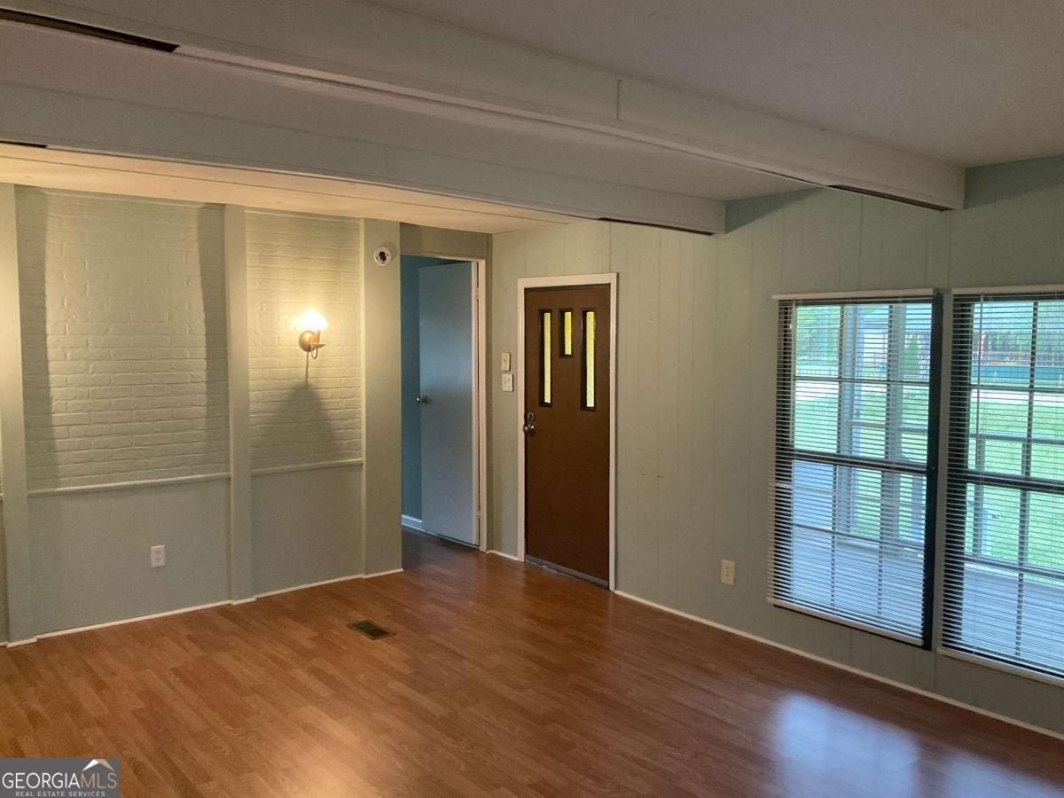 76 Jacqueline Drive Property Photo 3