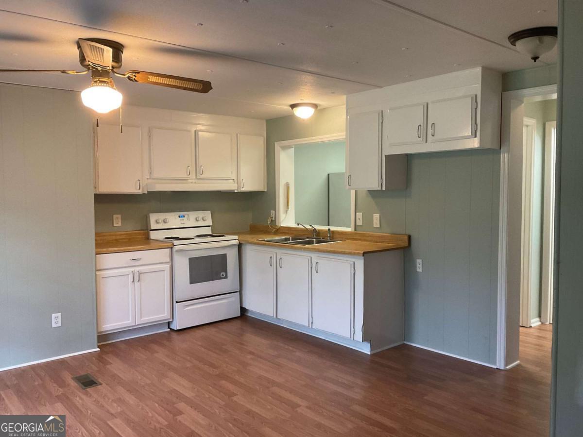 76 Jacqueline Drive Property Photo 16