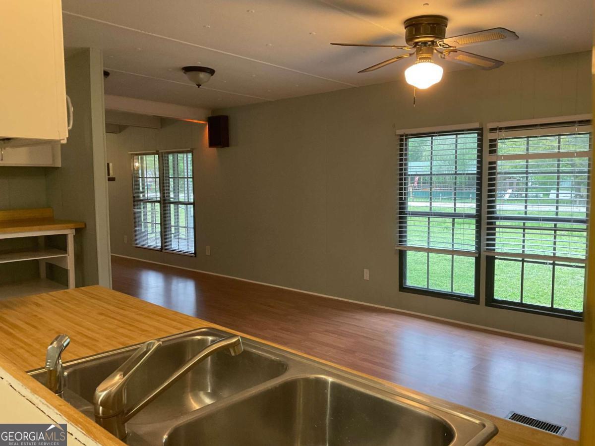 76 Jacqueline Drive Property Photo 17