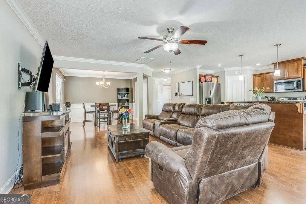 1200 Cypress Fall Circle Property Photo 3