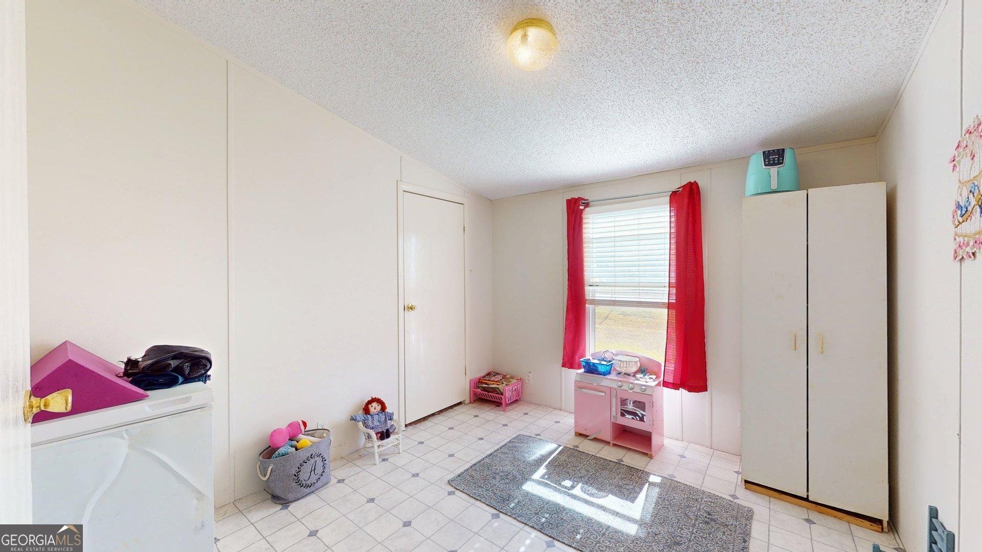 28022 Us Highway 80 W Property Photo 4