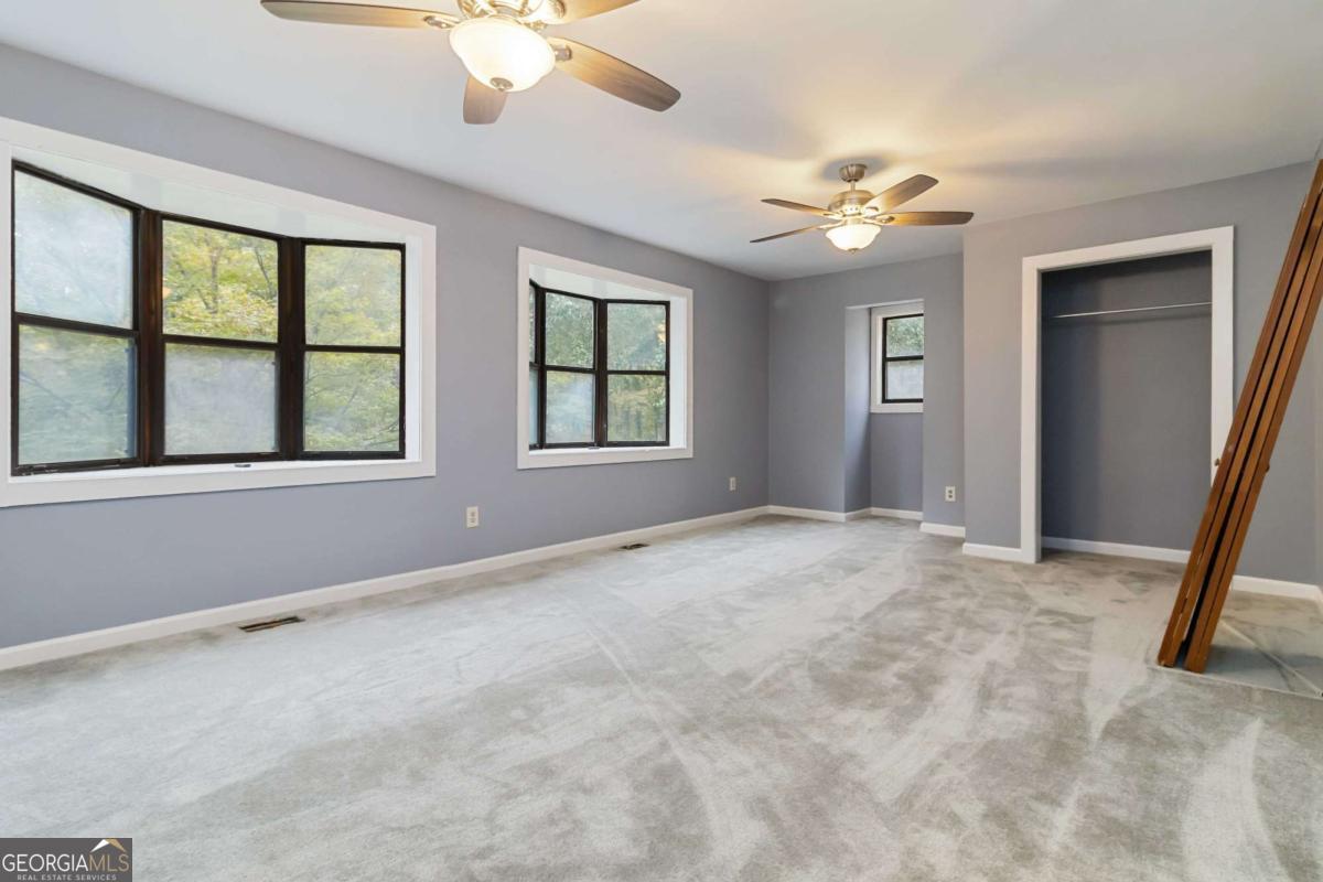 170 Pebble Path Property Photo 32