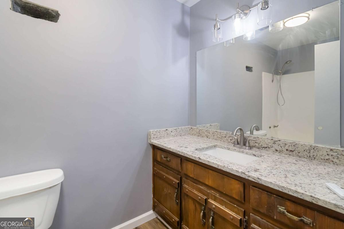 170 Pebble Path Property Photo 33