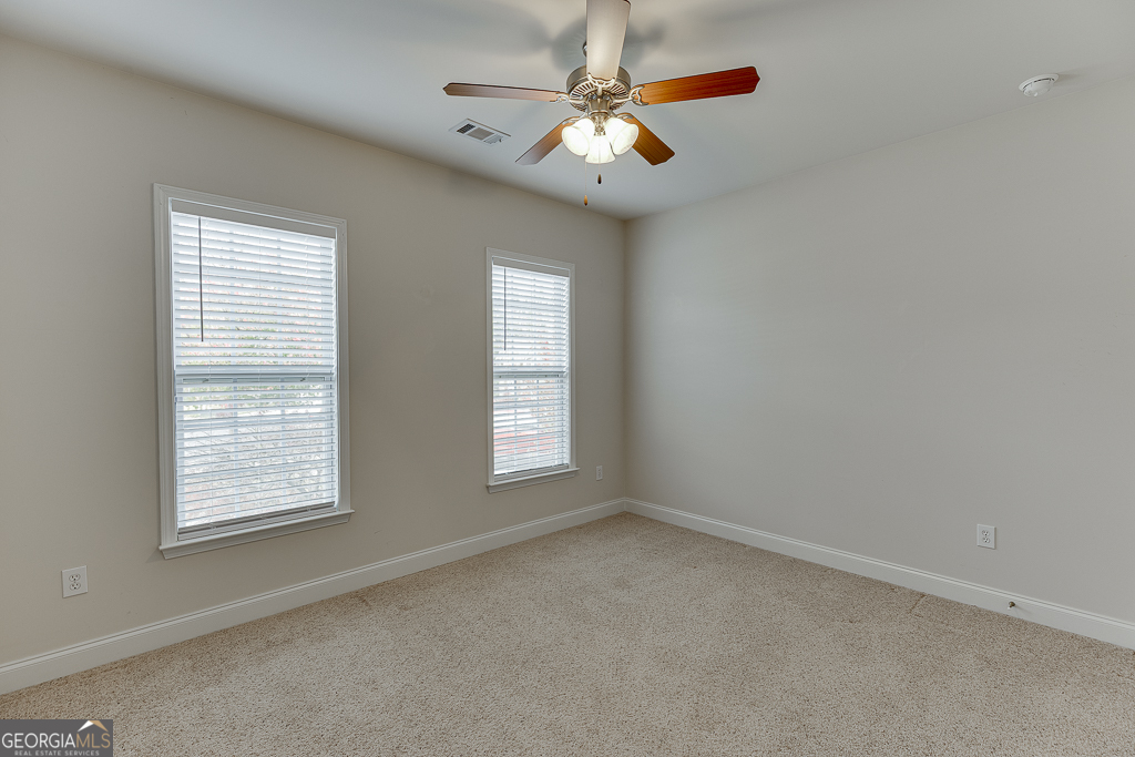 6407 Lantern Ridge Property Photo 4