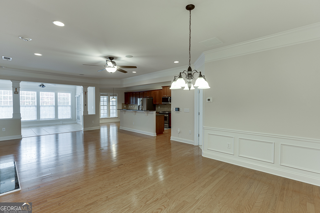 6407 Lantern Ridge Property Photo 13
