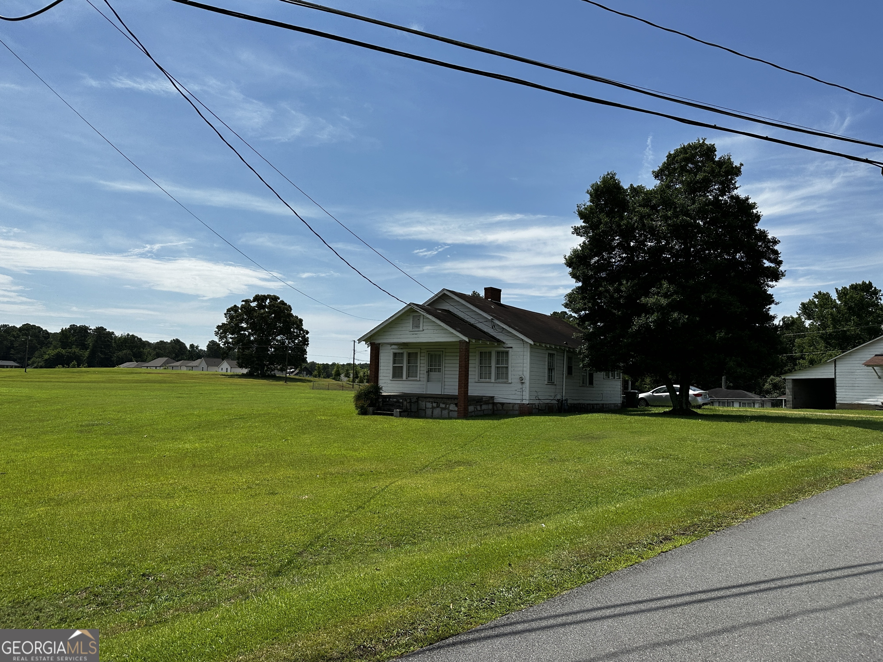 1932 Lexington Road Property Photo 8