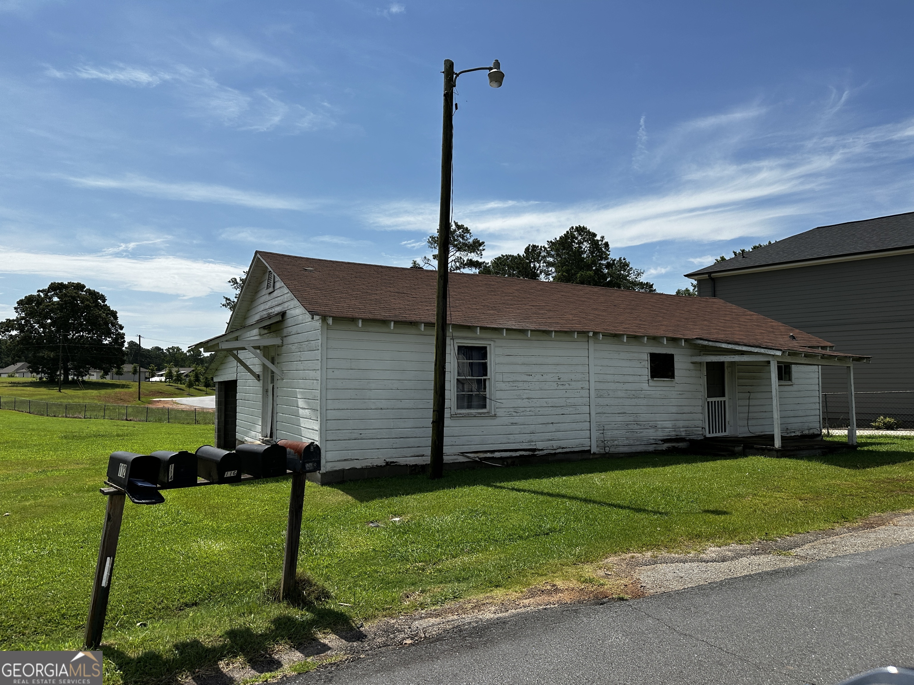 1932 Lexington Road Property Photo 9