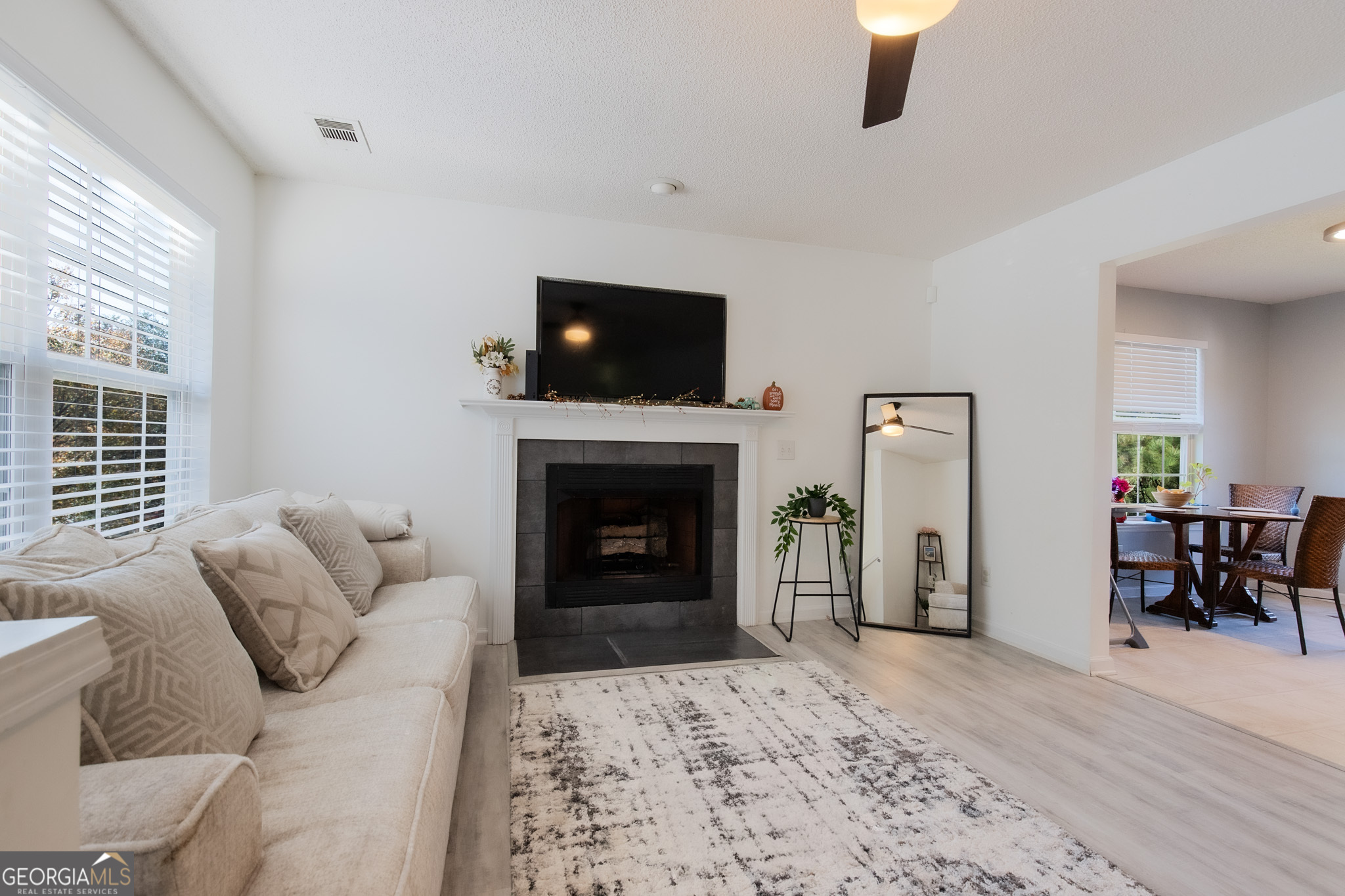 29 Springwater Drive Property Photo 10