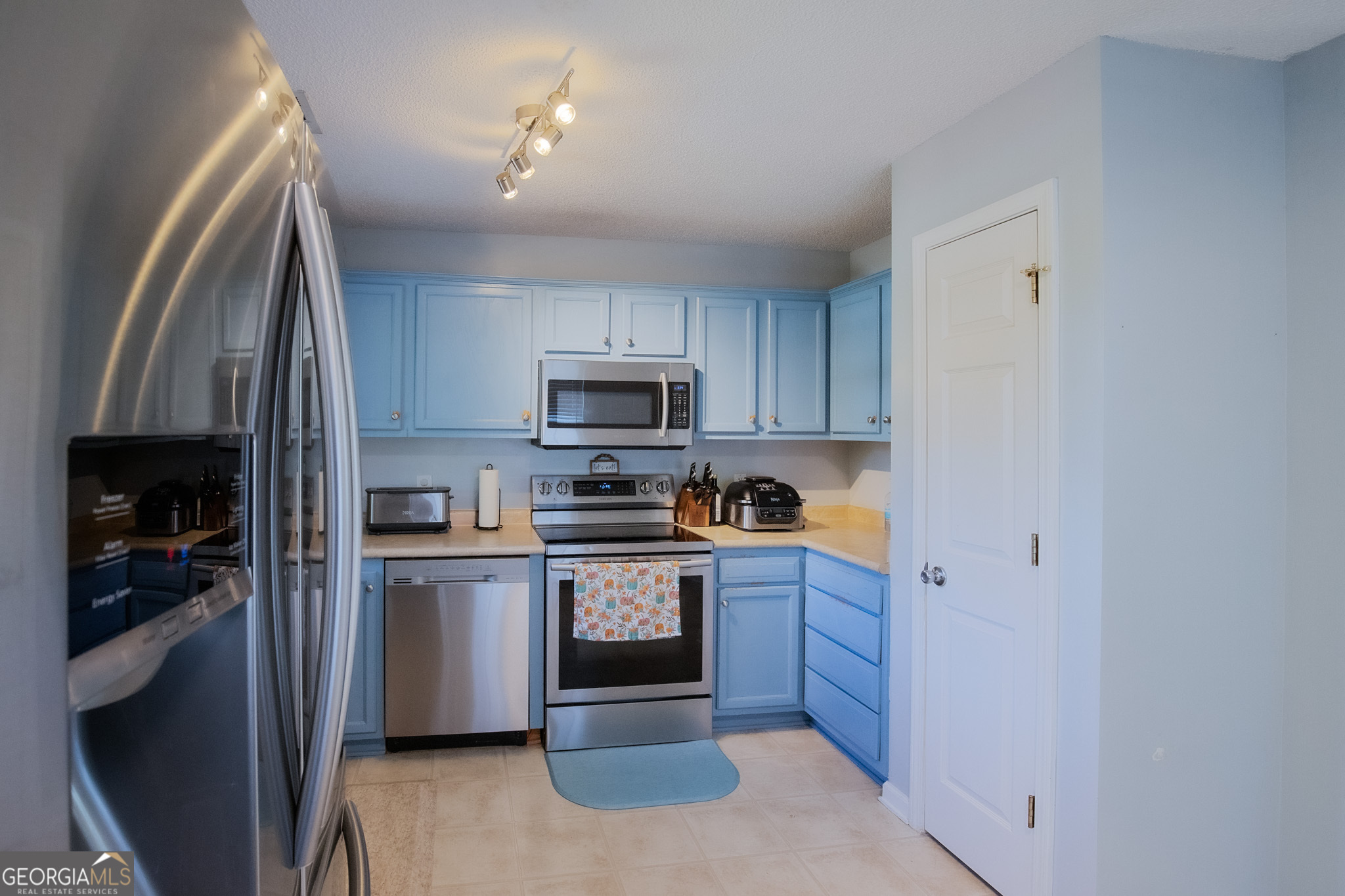 29 Springwater Drive Property Photo 27
