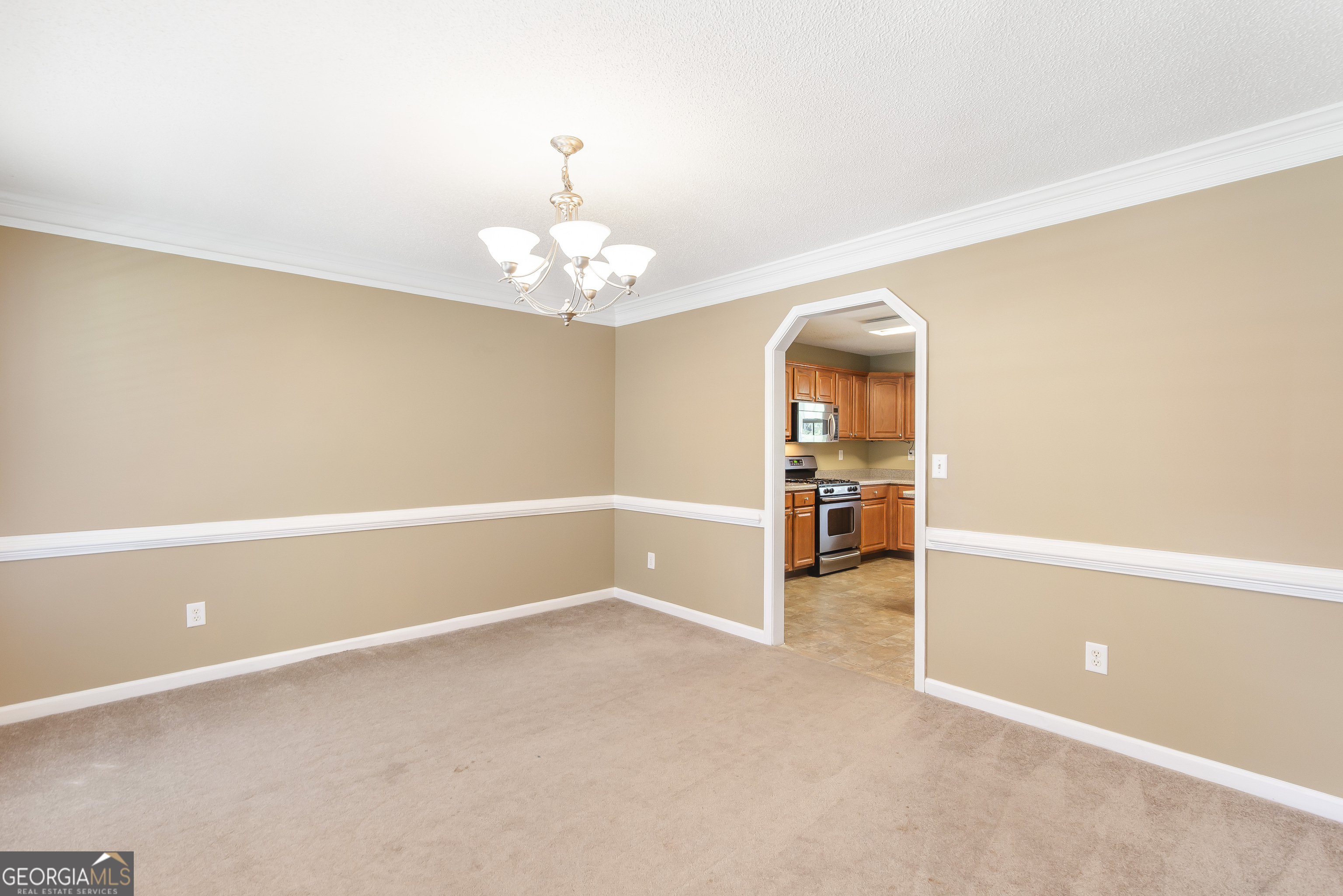 178 Hunters Mill Drive Property Photo 13