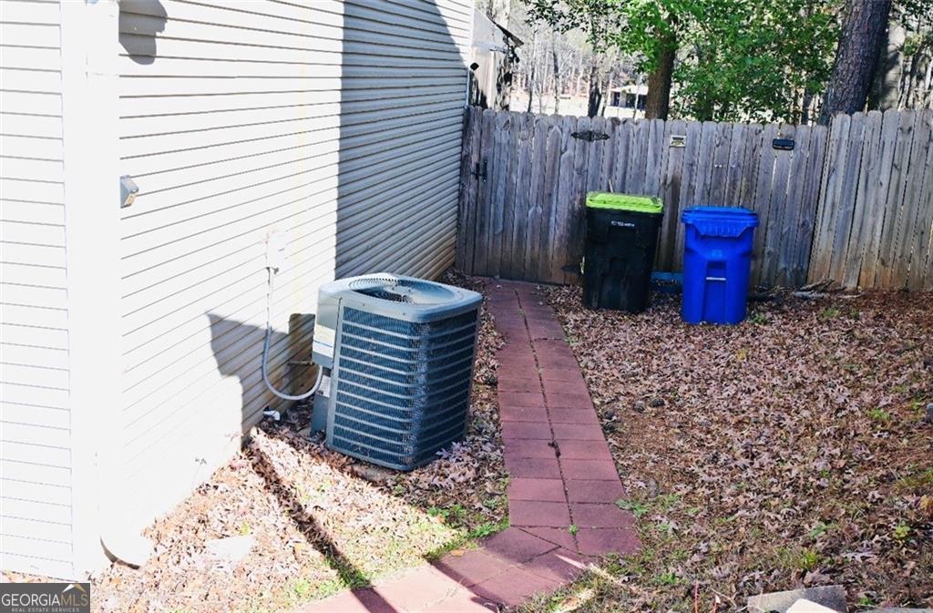 145 Turning Point Property Photo 4