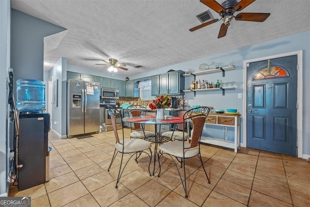 145 Turning Point Property Photo 9
