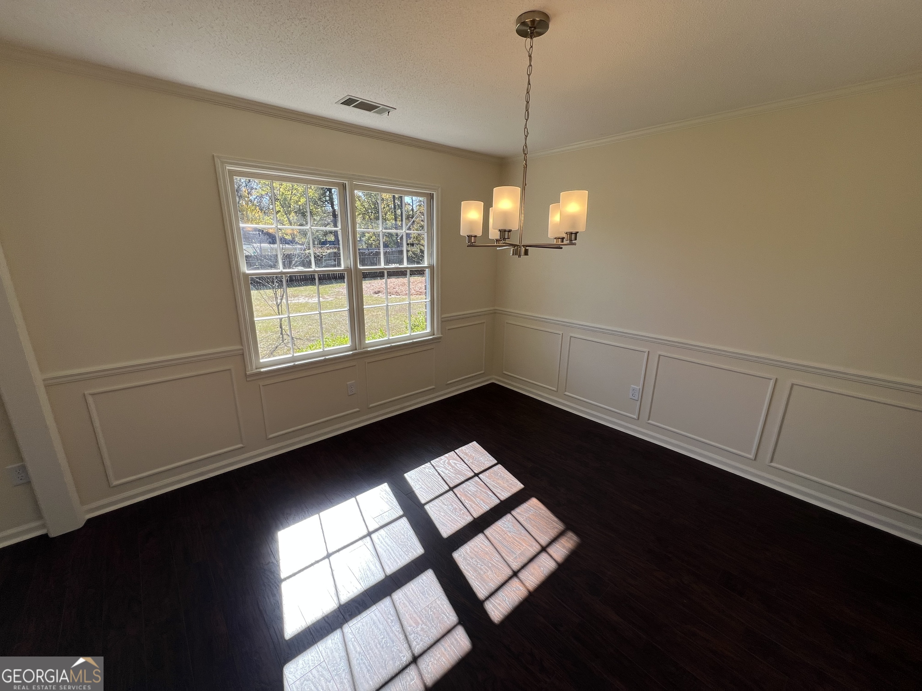 311 Fairmont Drive Property Photo 11