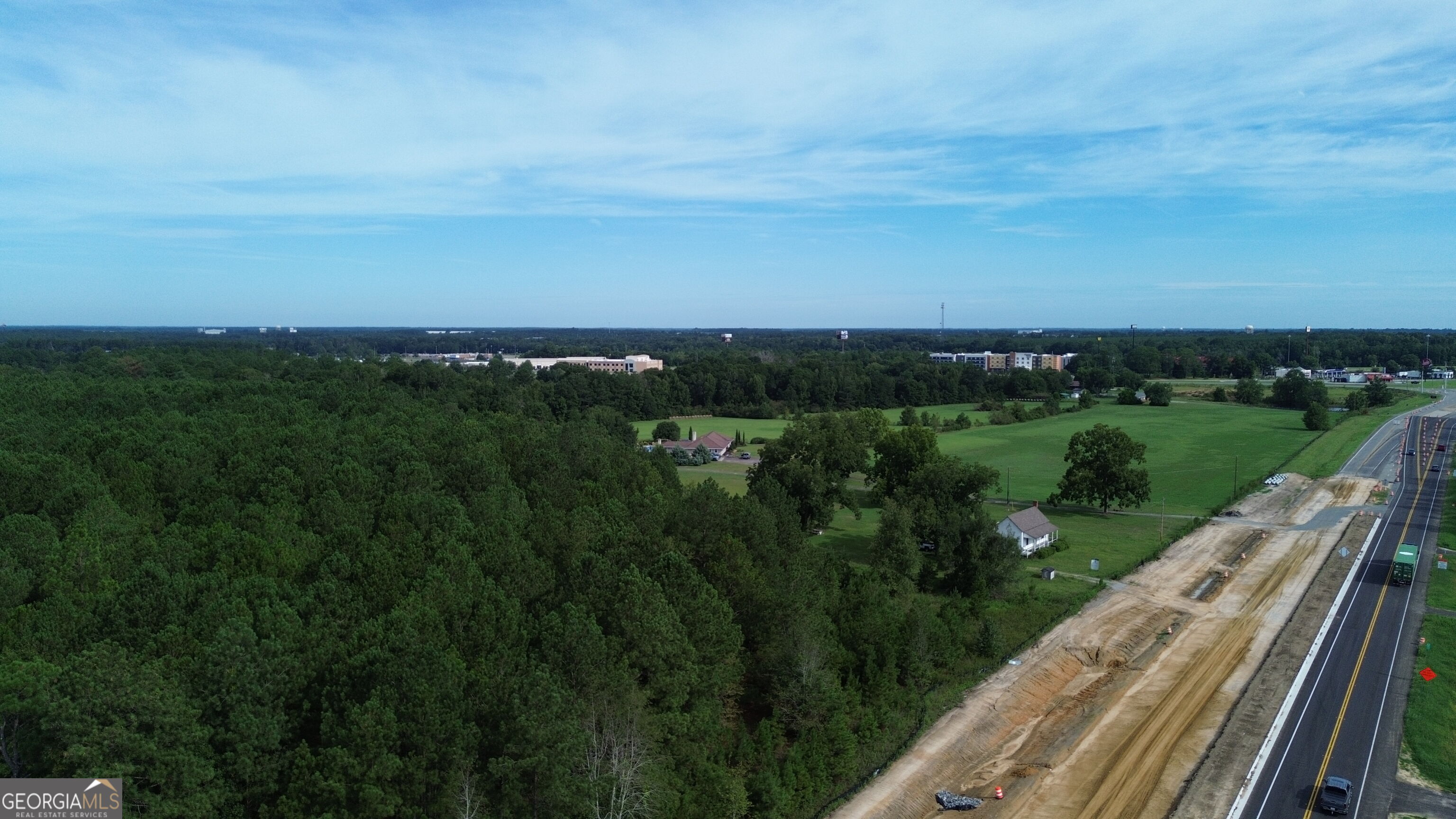 2311 S Highway 441 Property Photo 3