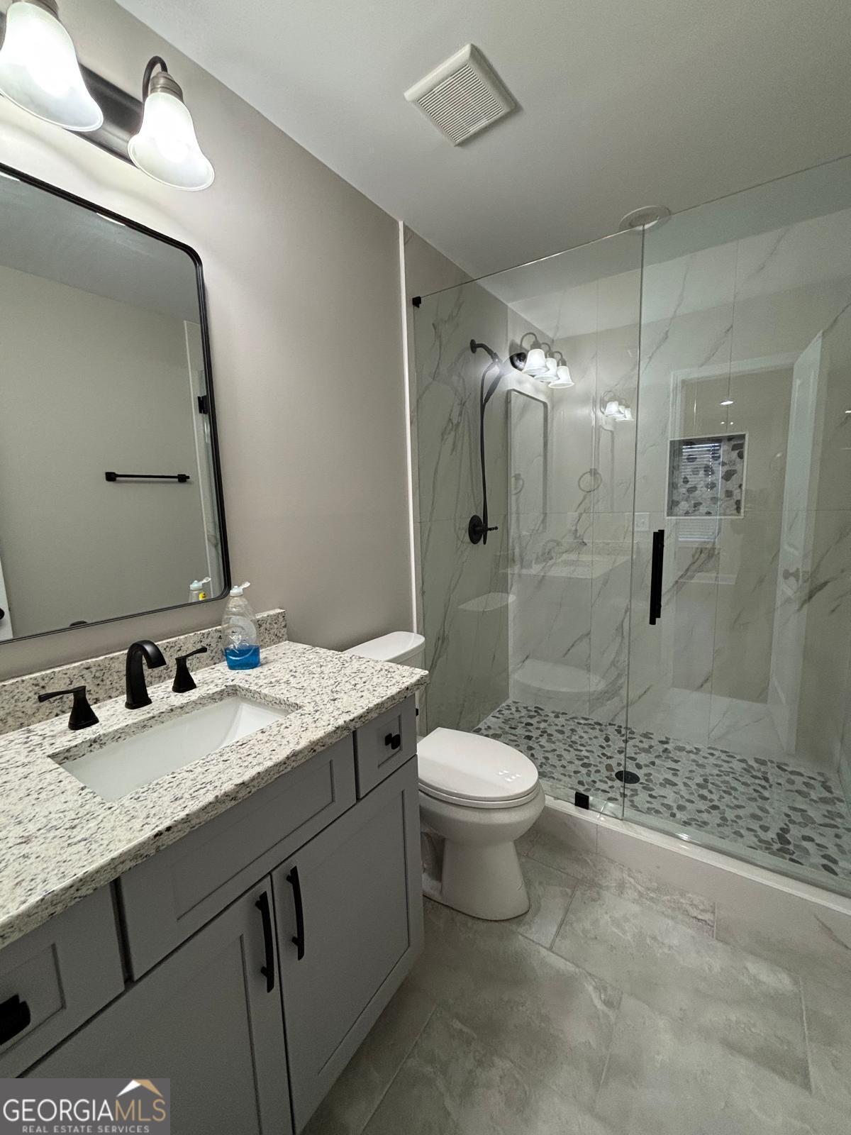 2485 Ortega Way Property Photo 23