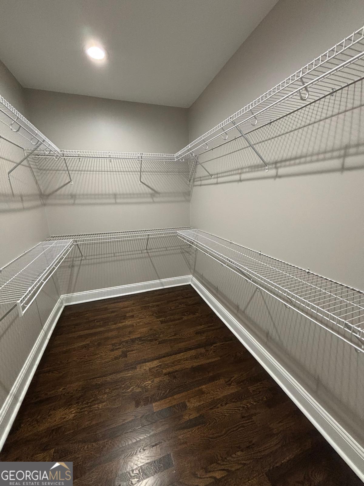 2485 Ortega Way Property Photo 26