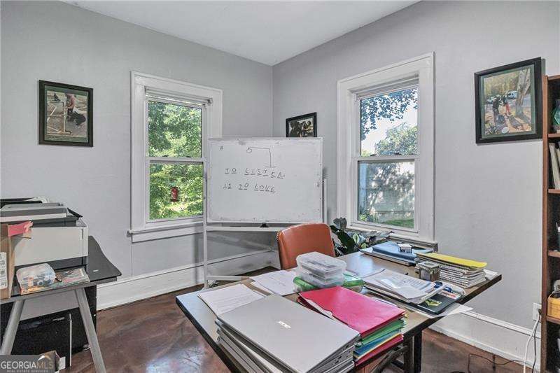 779 Atwood Street Sw Property Photo 8