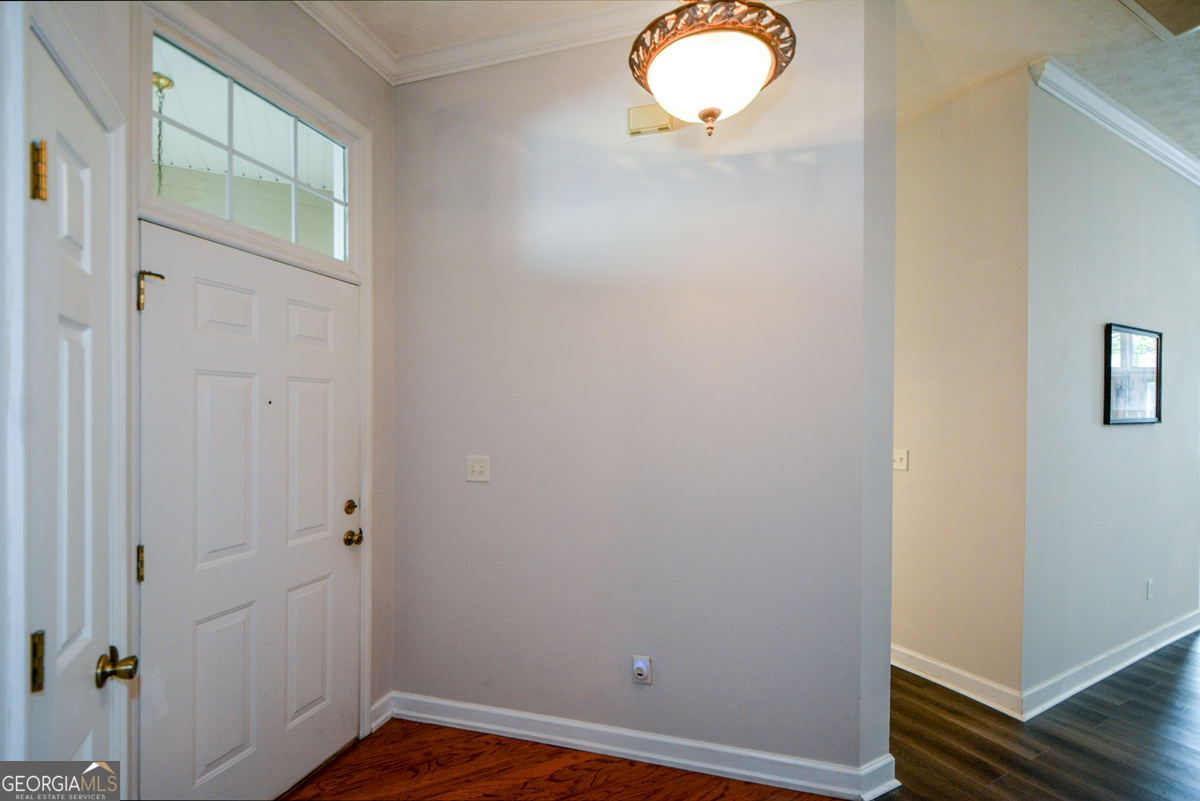 131 Greison Trail Property Photo 4