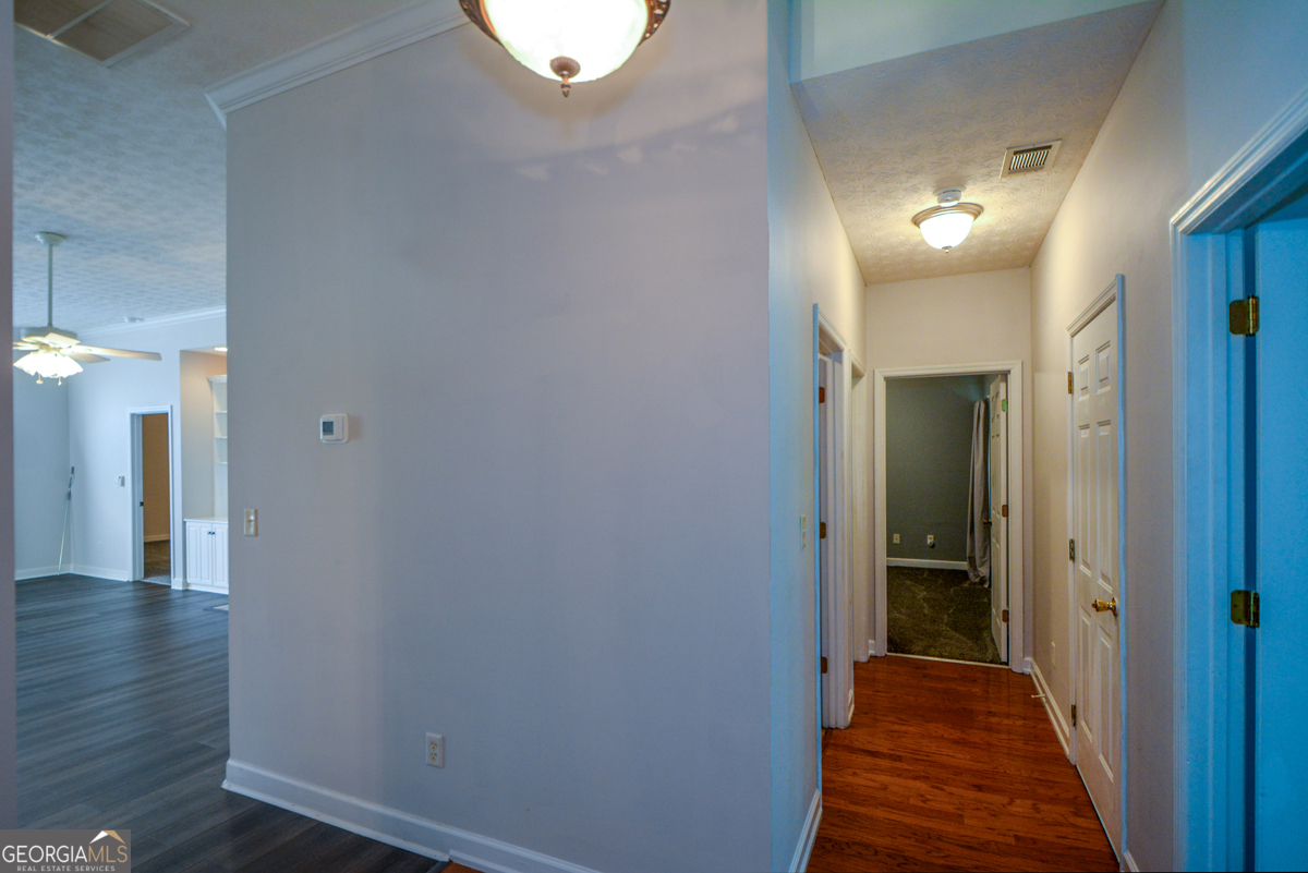 131 Greison Trail Property Photo 5