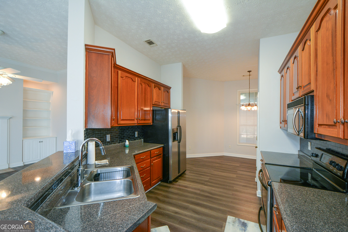 131 Greison Trail Property Photo 12
