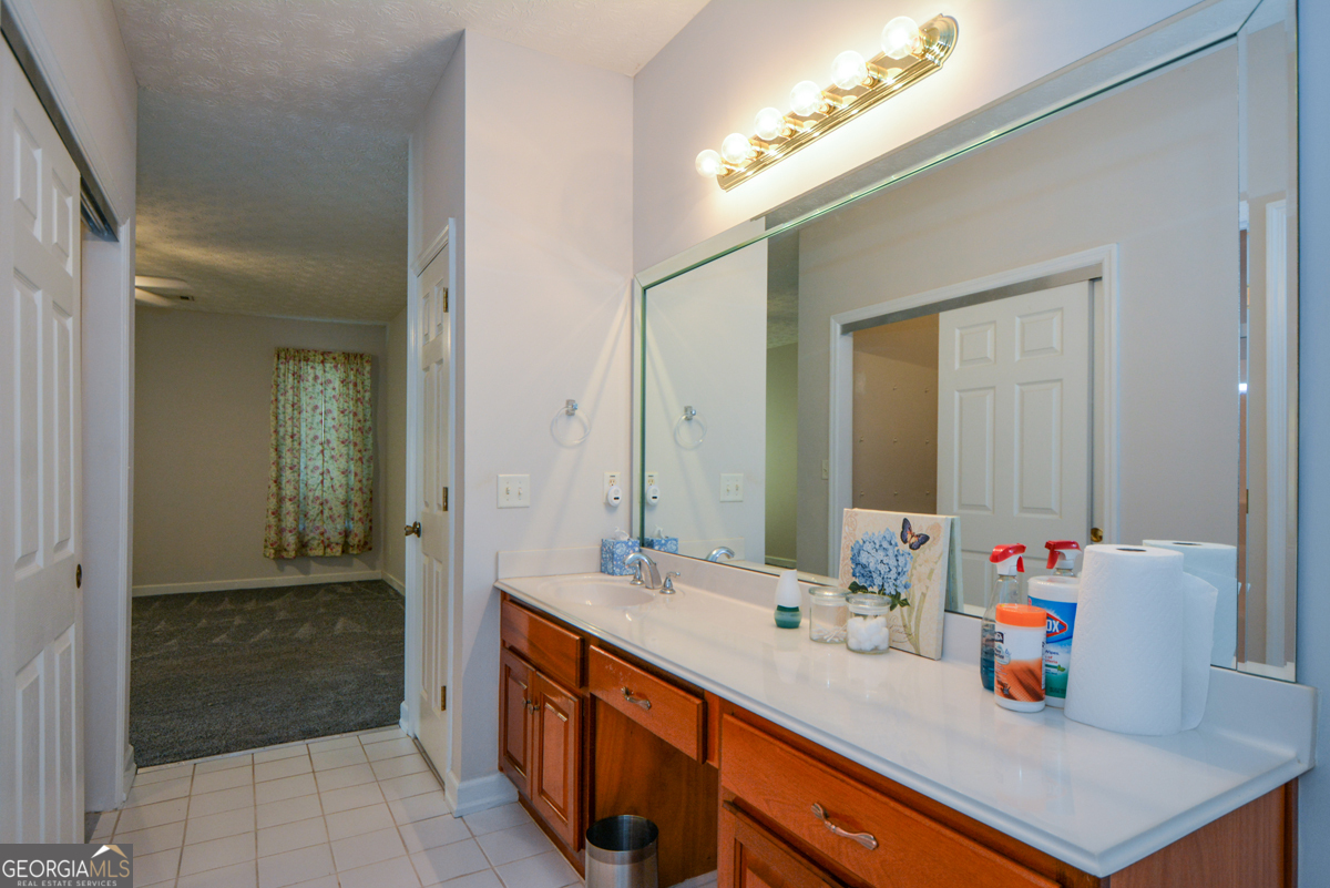 131 Greison Trail Property Photo 16