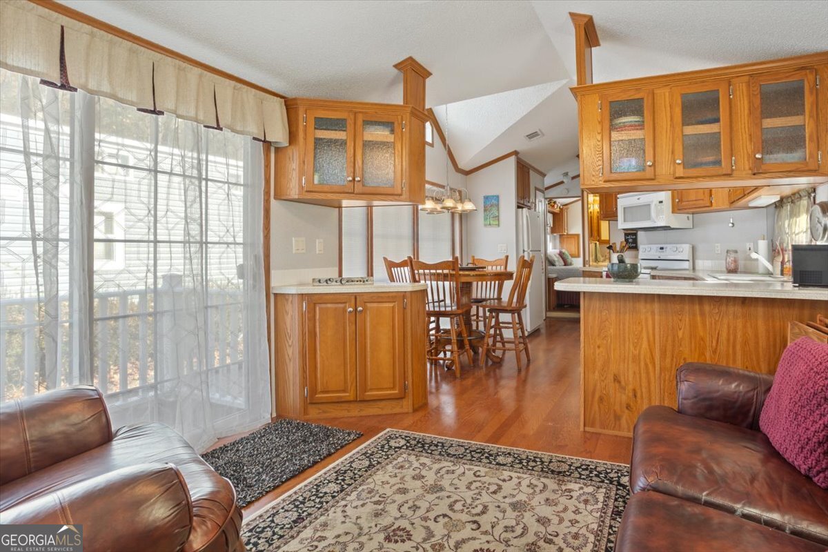 130 Creekview Drive Property Photo 11