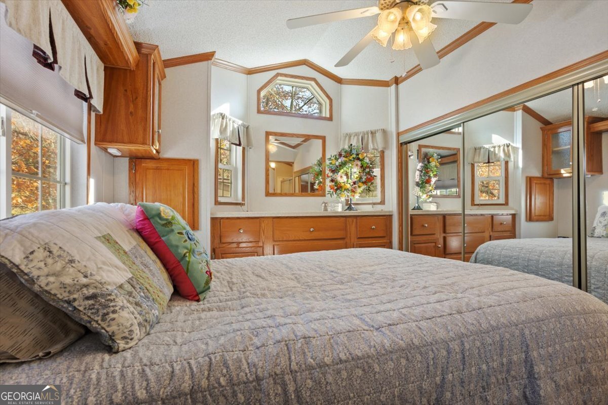 130 Creekview Drive Property Photo 18