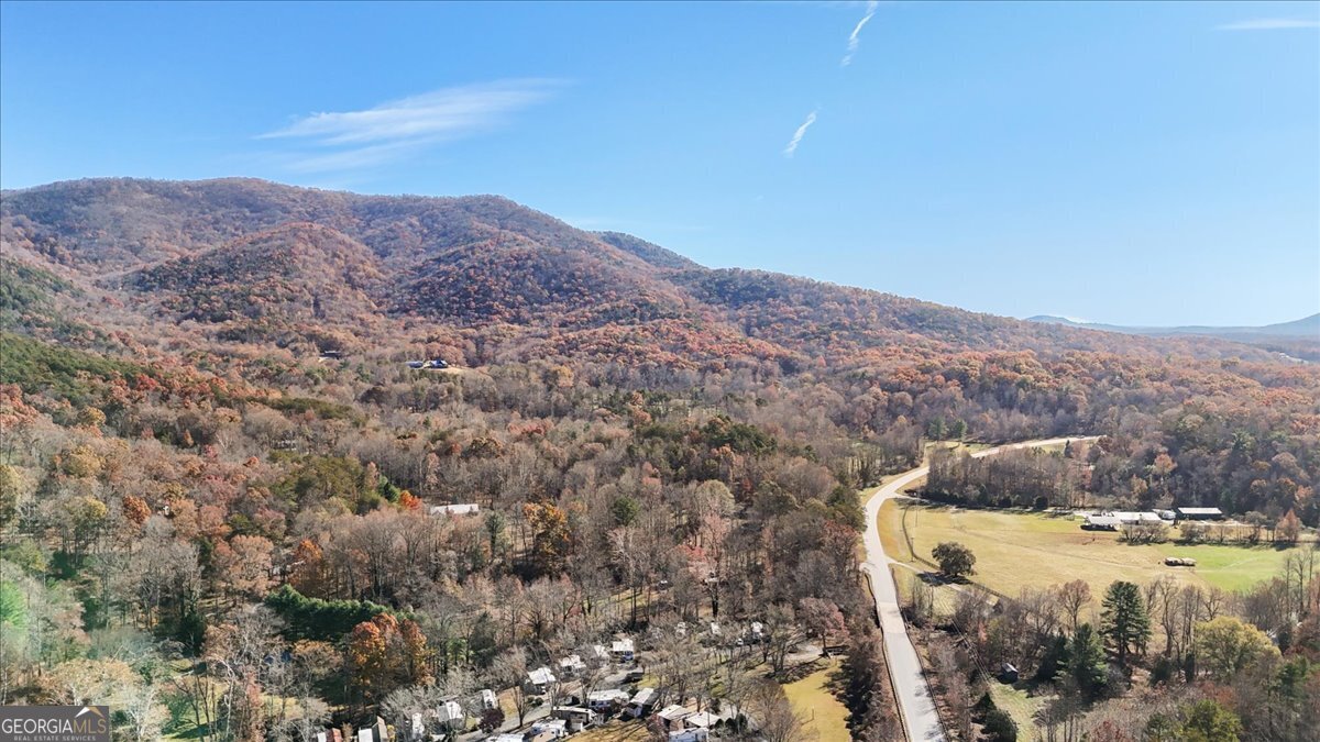 130 Creekview Drive Property Photo 30
