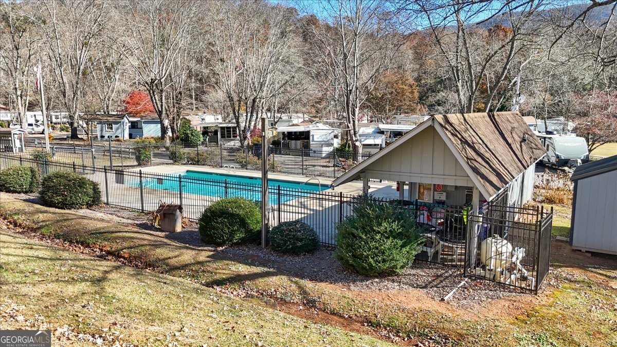 130 Creekview Drive Property Photo 36