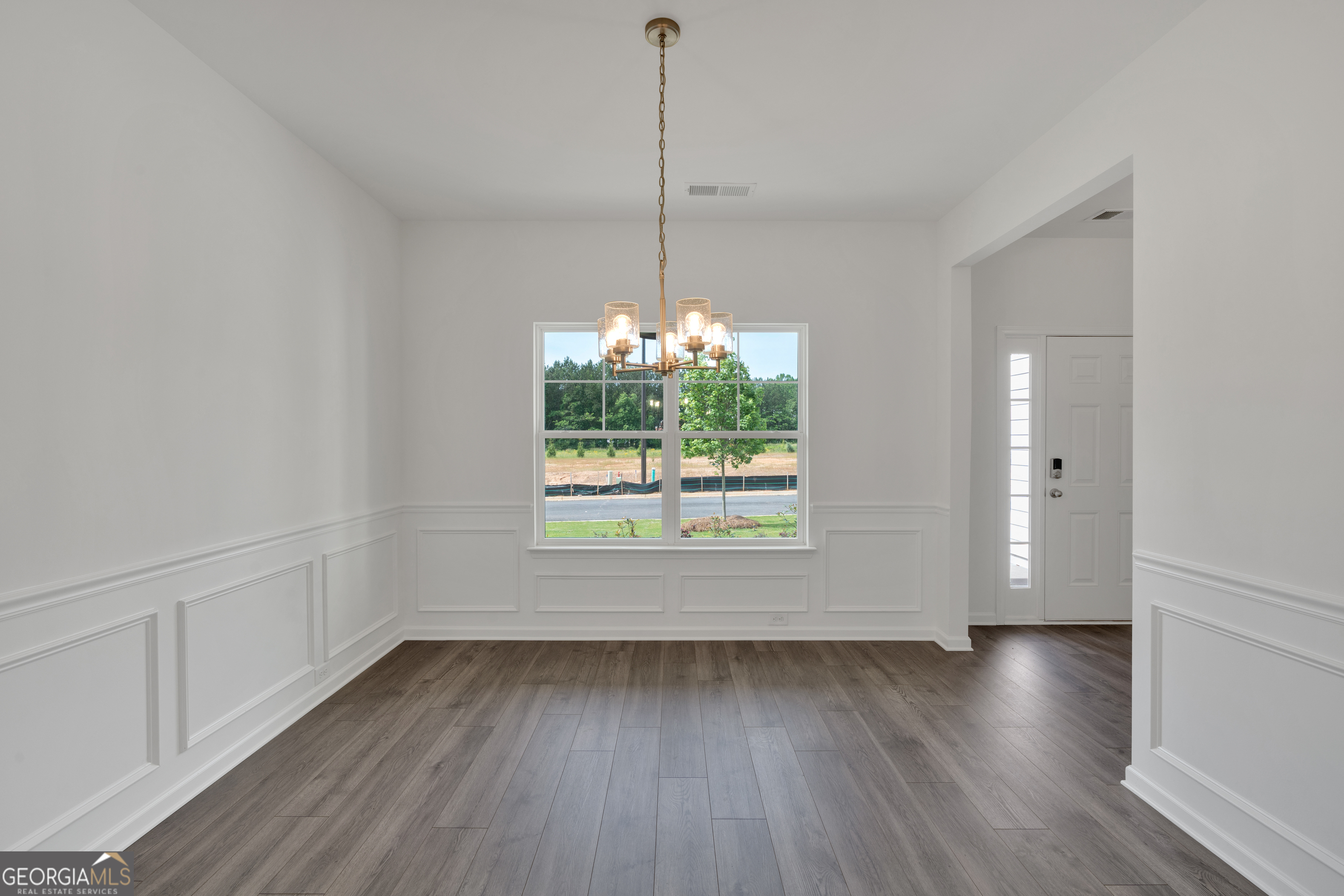 373 Waterbluff Drive Property Photo 17