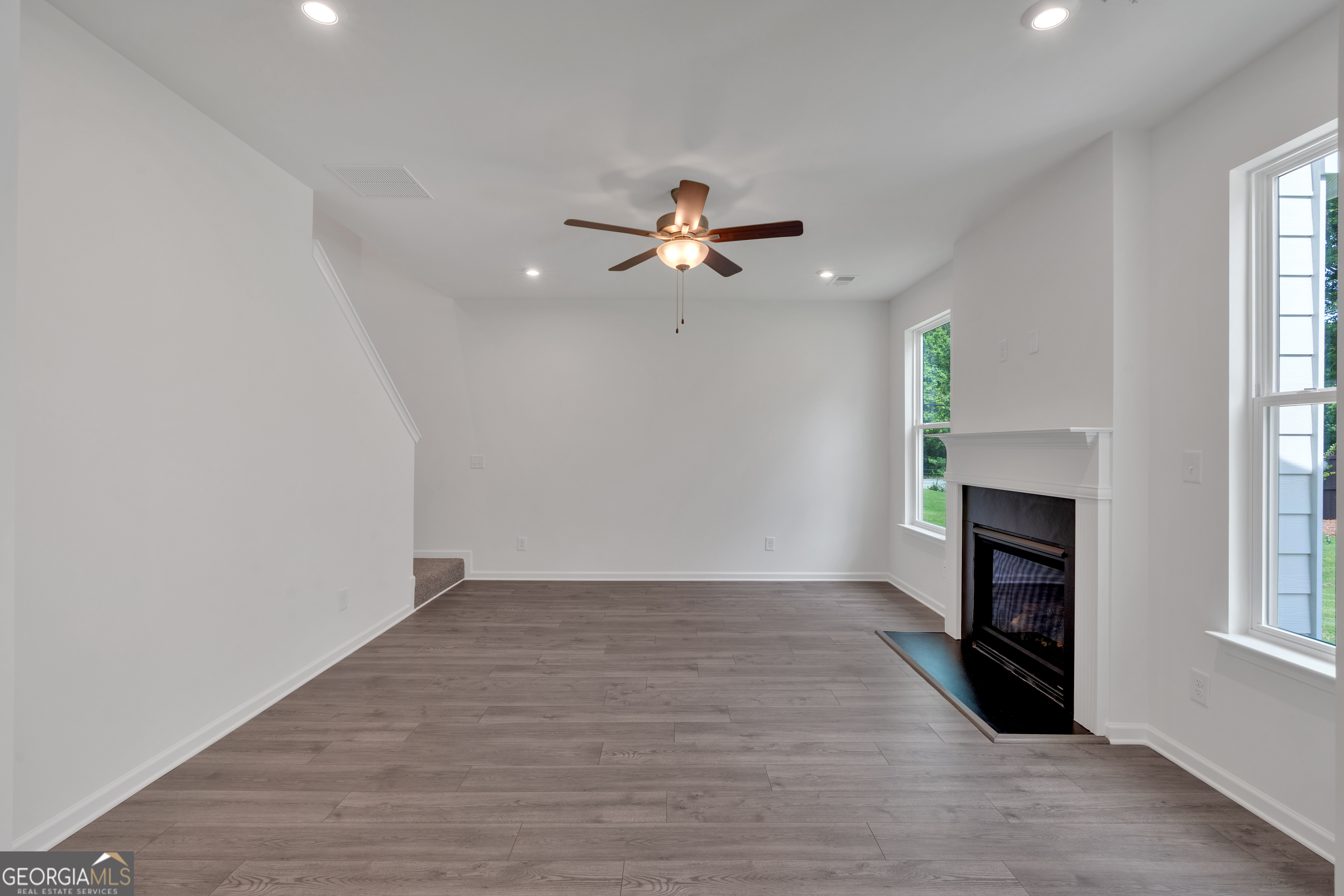 373 Waterbluff Drive Property Photo 19