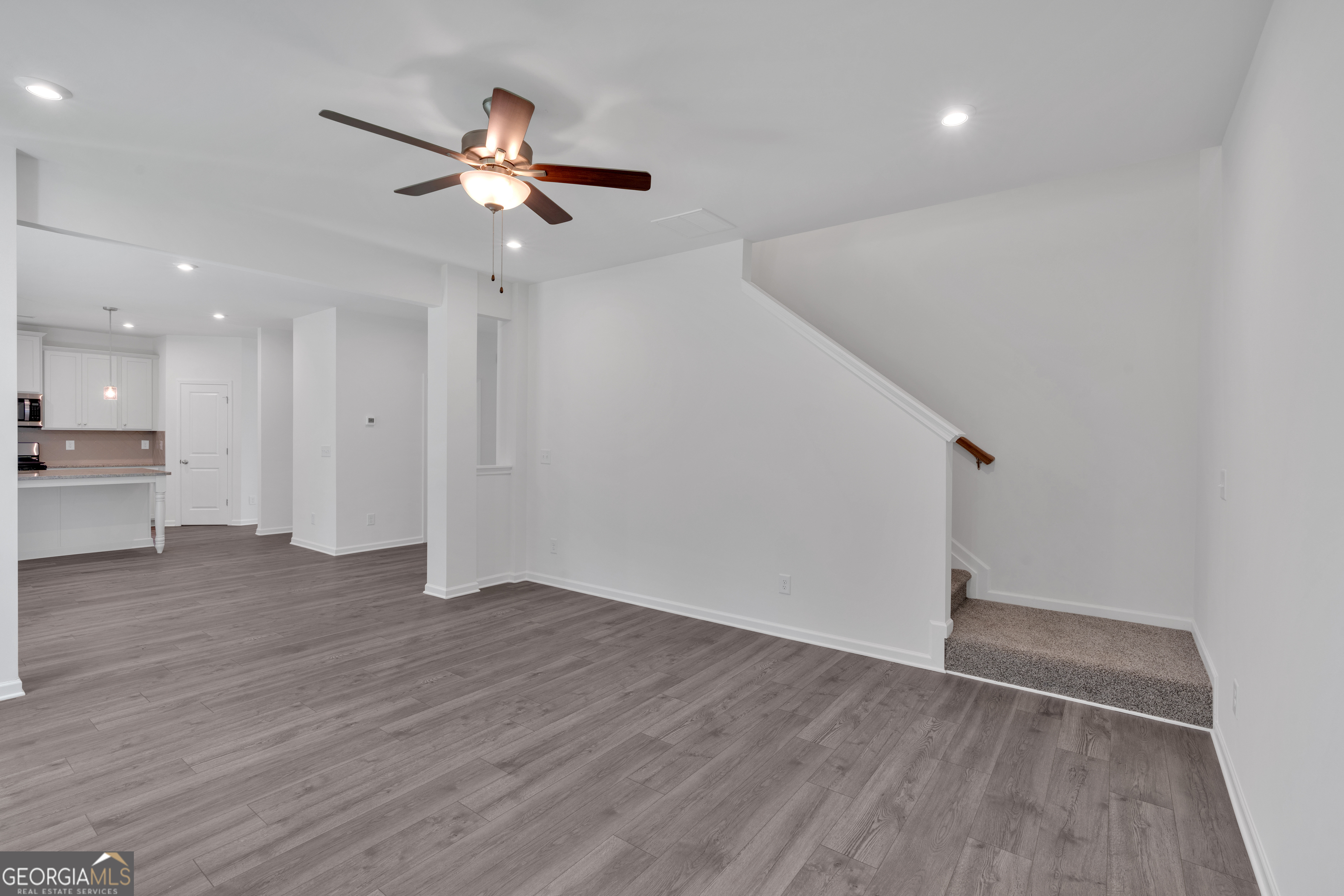 373 Waterbluff Drive Property Photo 22
