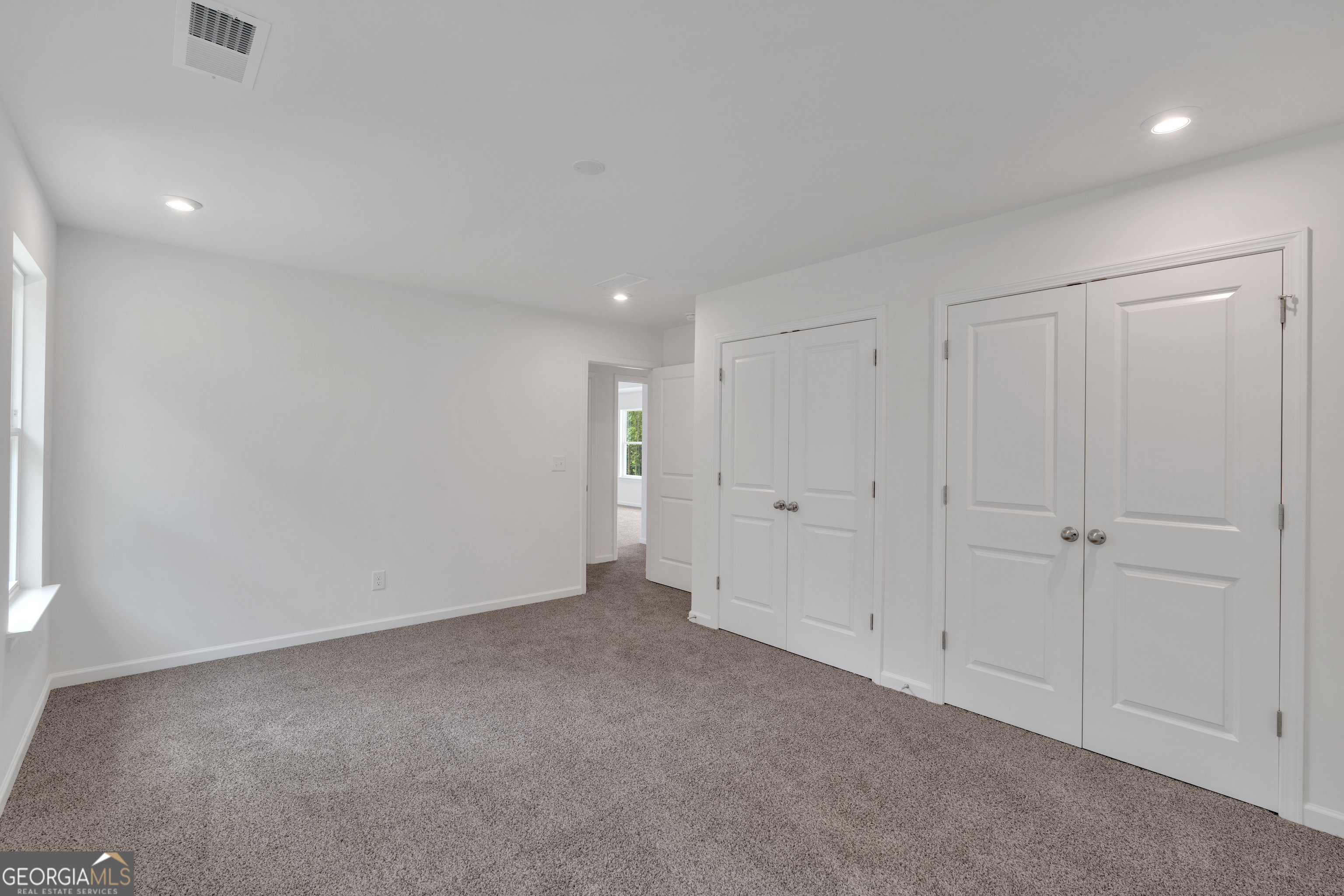 373 Waterbluff Drive Property Photo 24