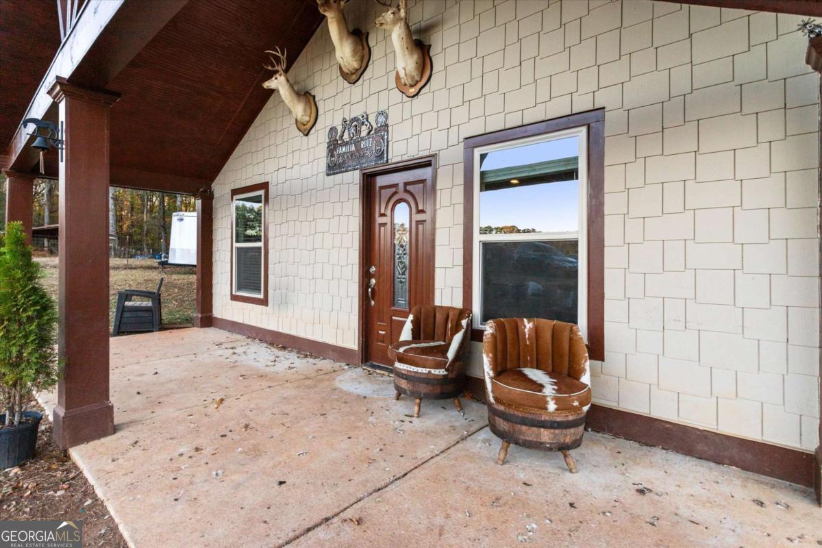 1740 Gratis Road Property Photo 4