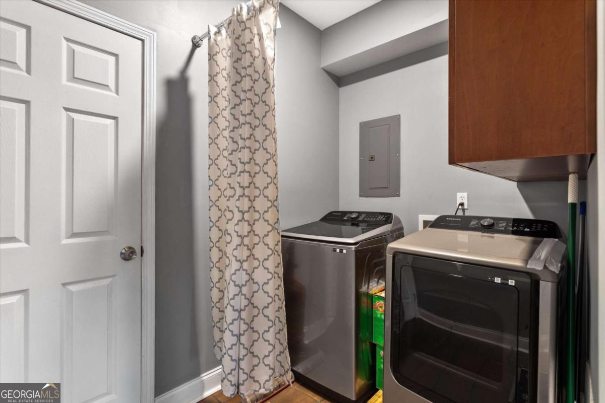 1740 Gratis Road Property Photo 12