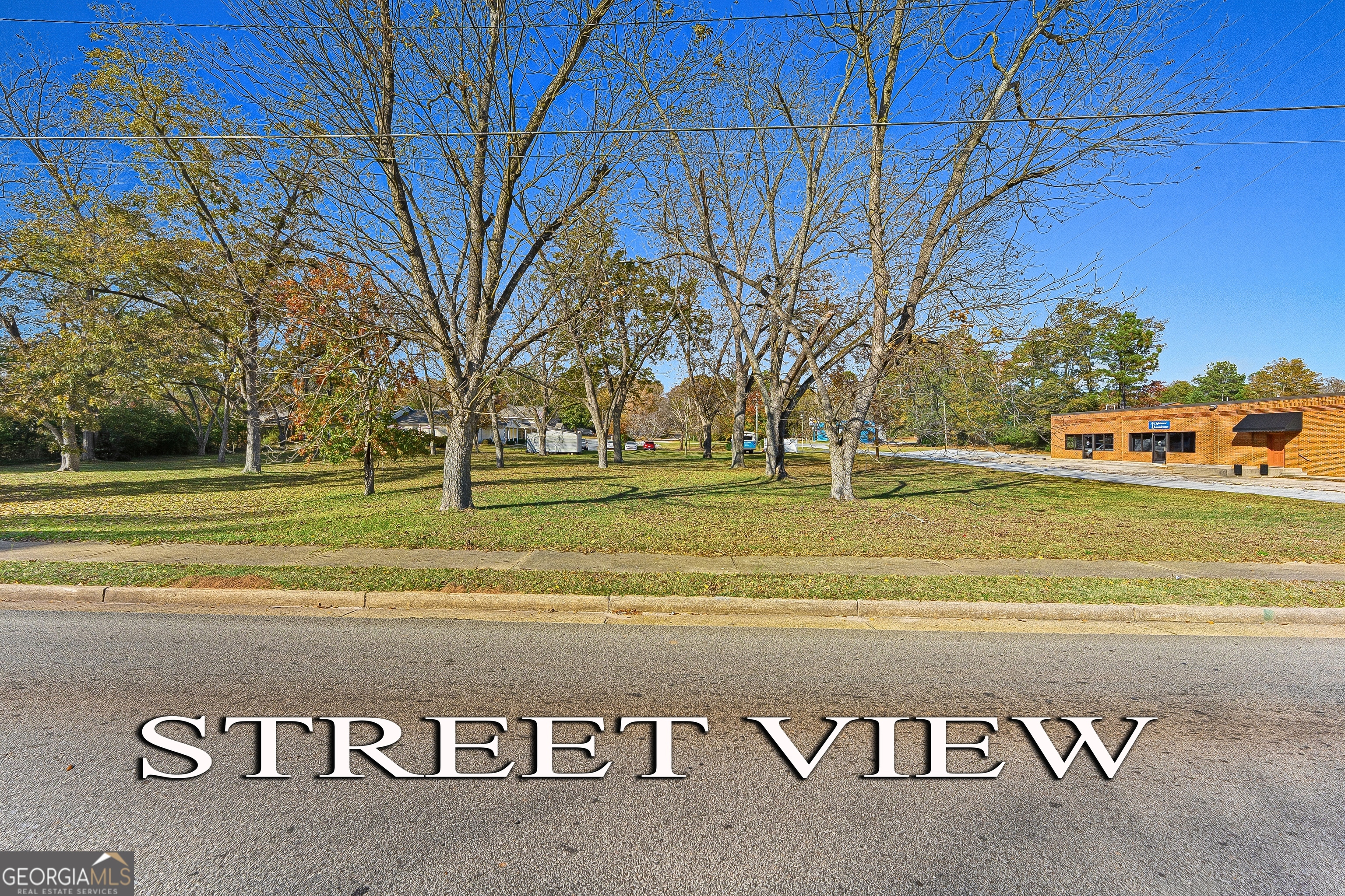 811 E Franklin Street Property Photo 1