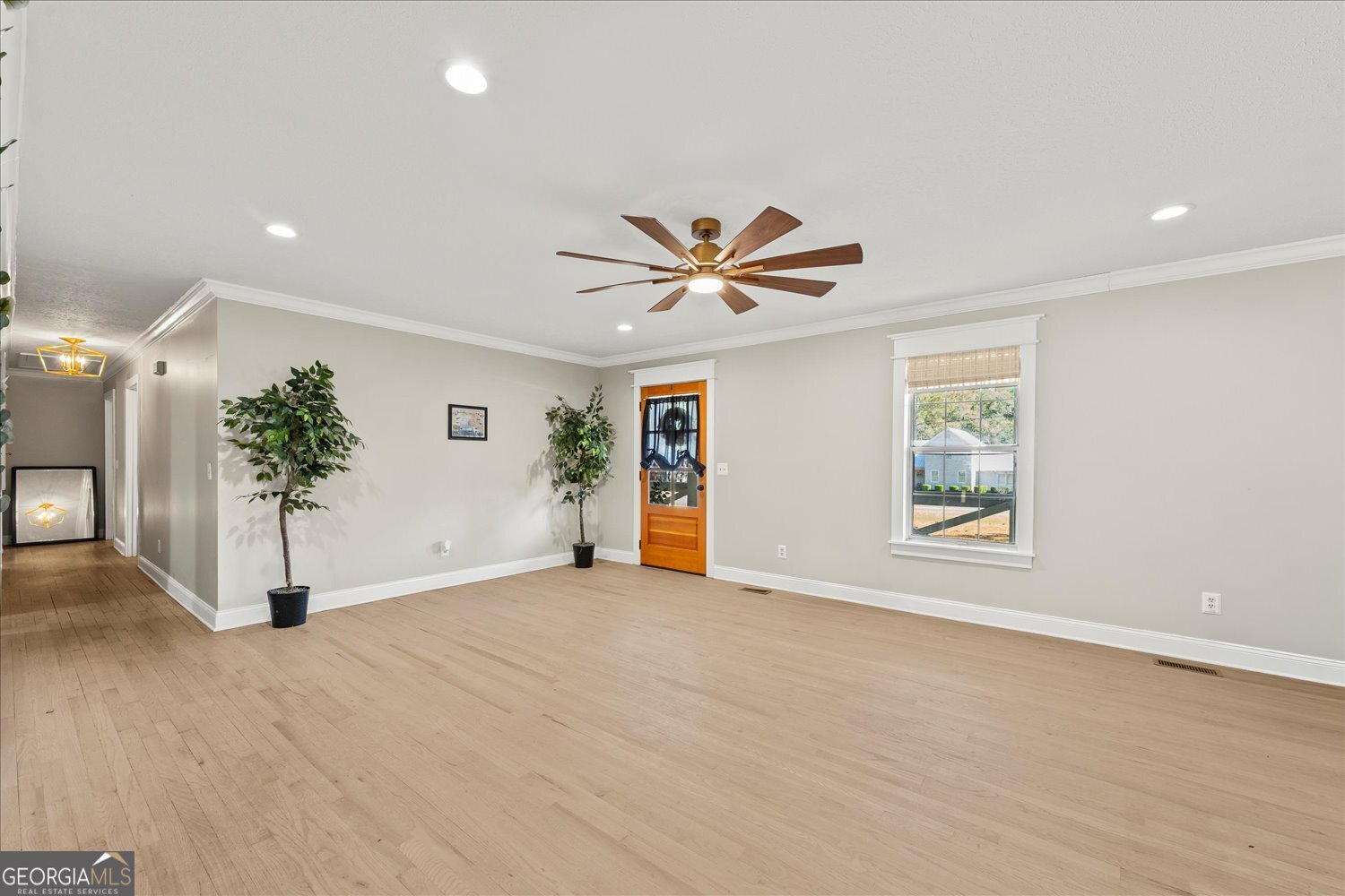 410 Indian Trail Property Photo 6