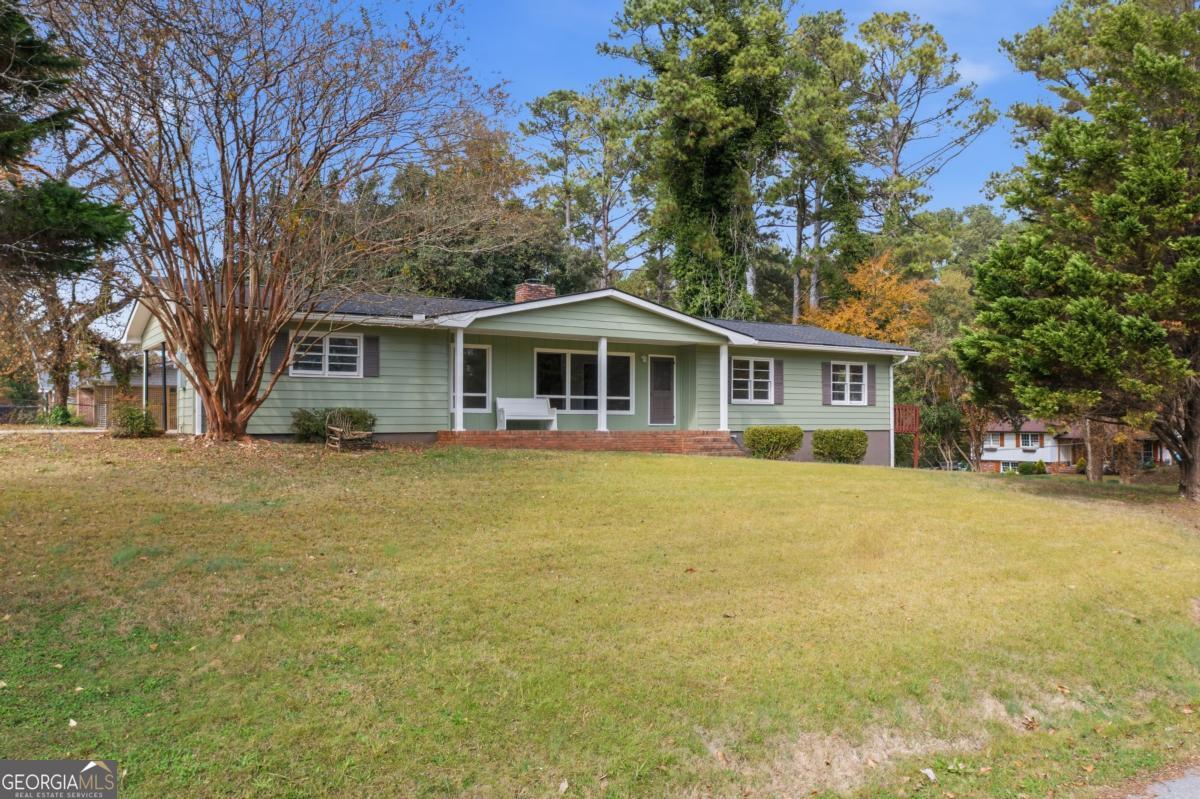 14 Se Mitchell Circle Property Photo 1