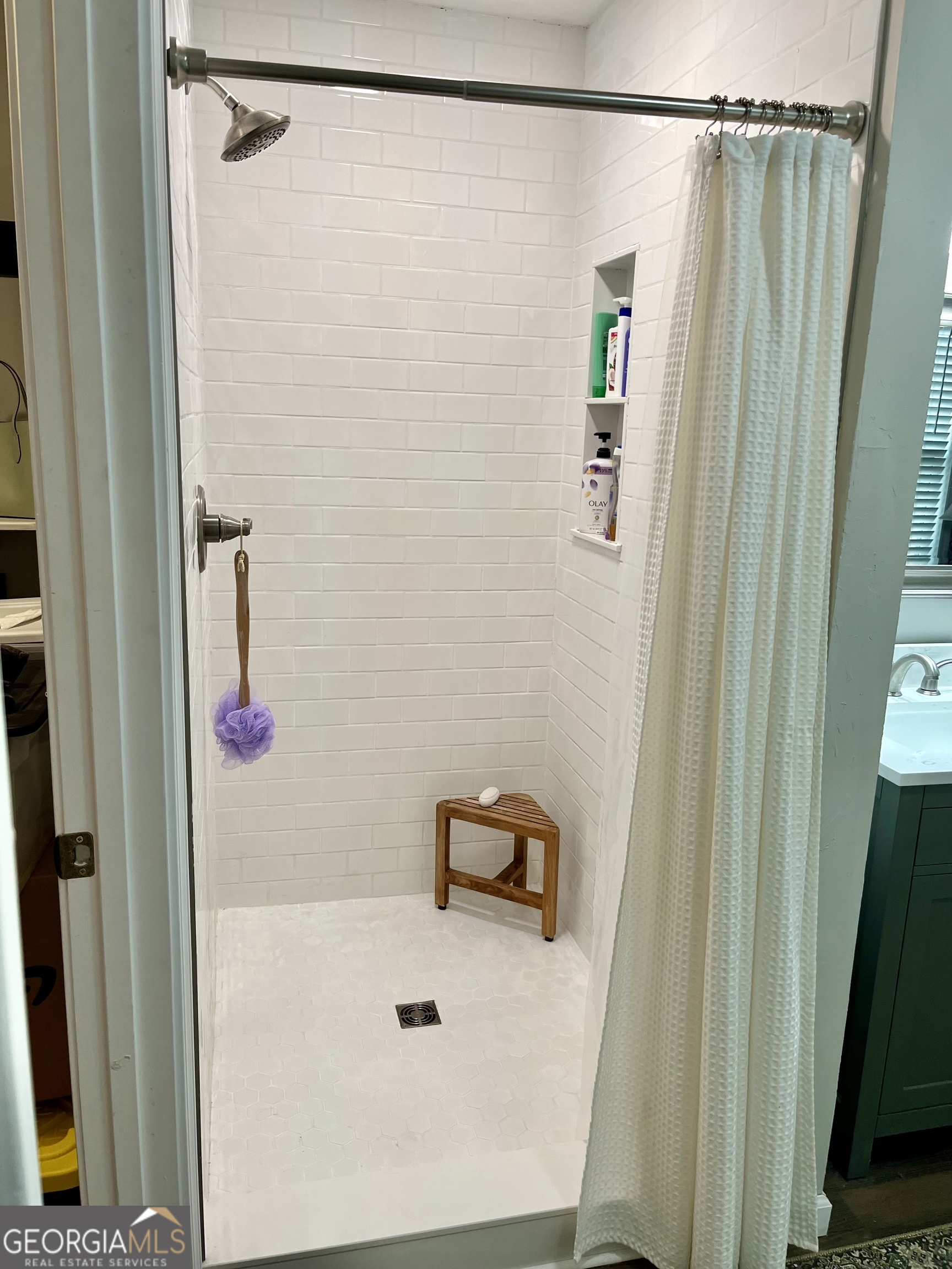 5611 Sweetwater Avenue Property Photo 11