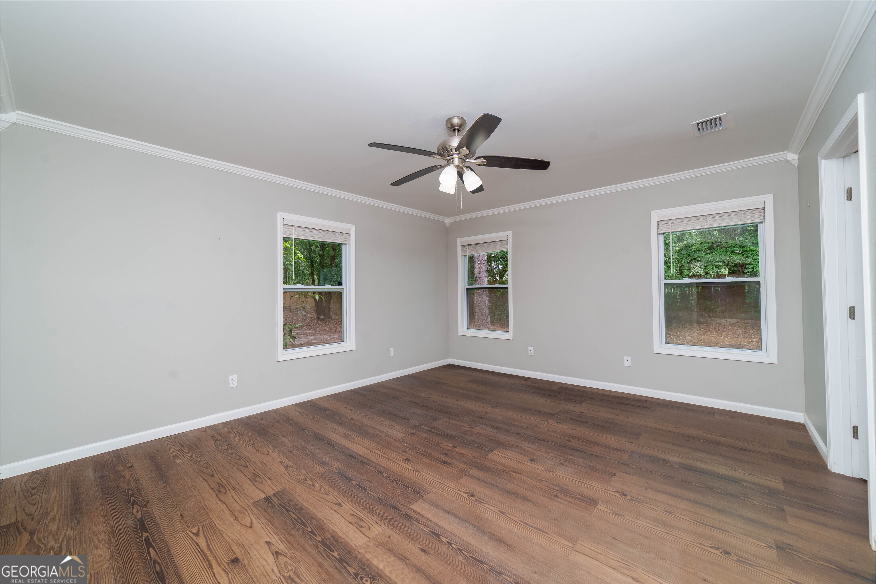 5611 Sweetwater Avenue Property Photo 33