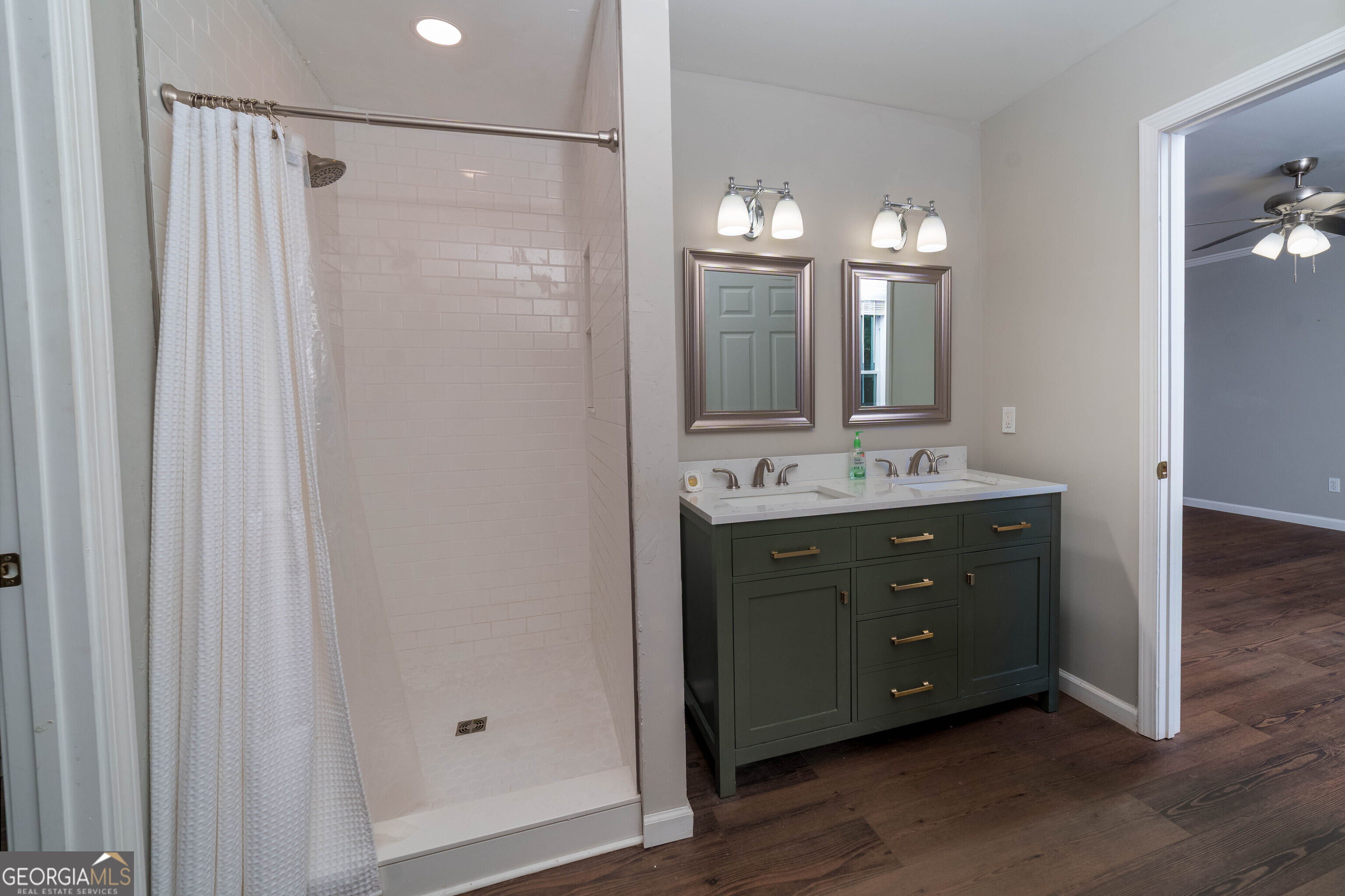 5611 Sweetwater Avenue Property Photo 35