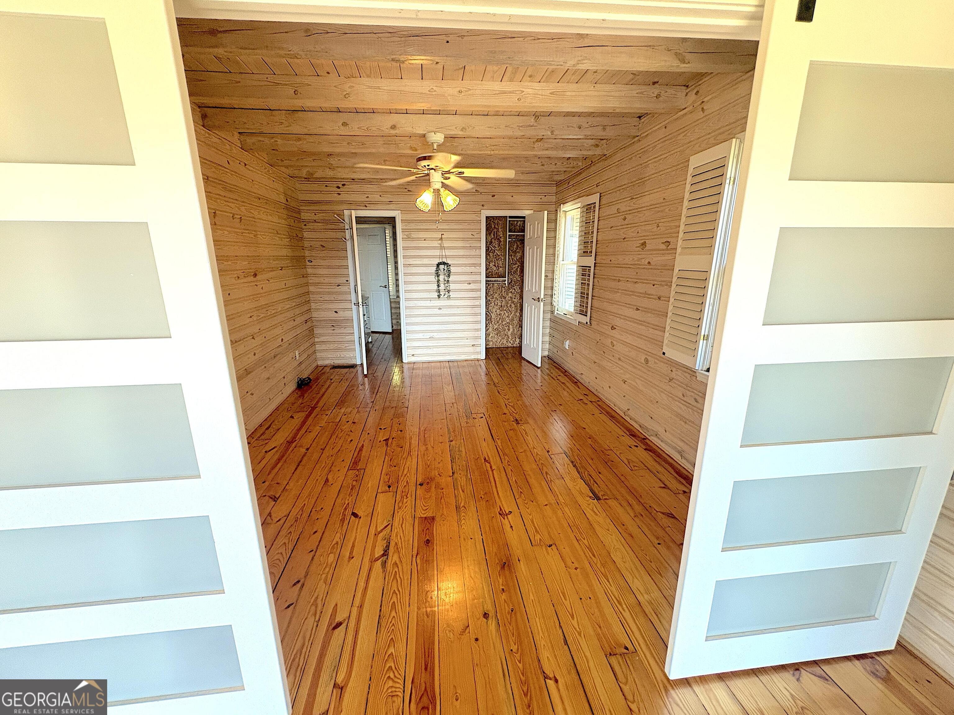 86 Yonah View Property Photo 13