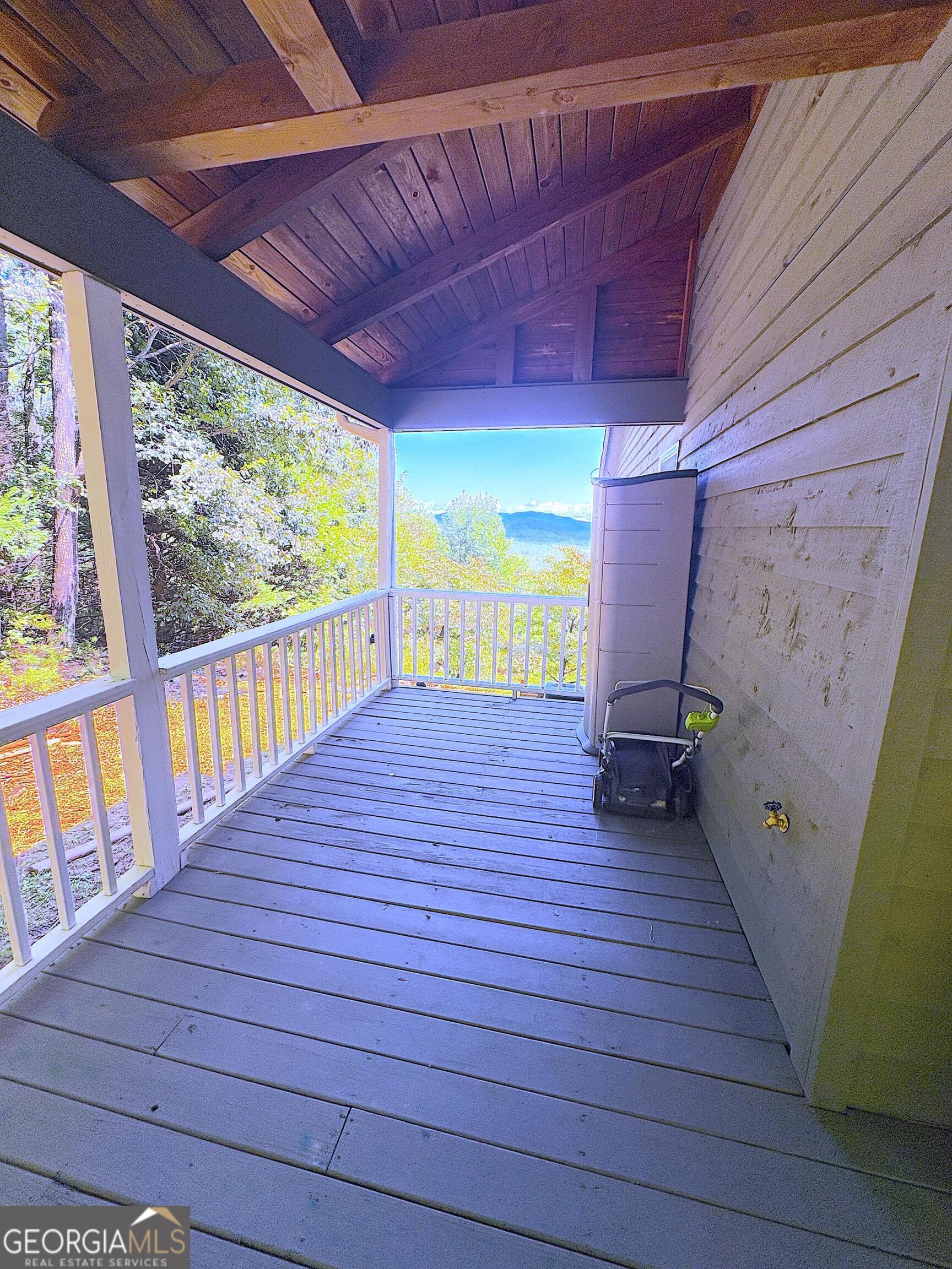 86 Yonah View Property Photo 38